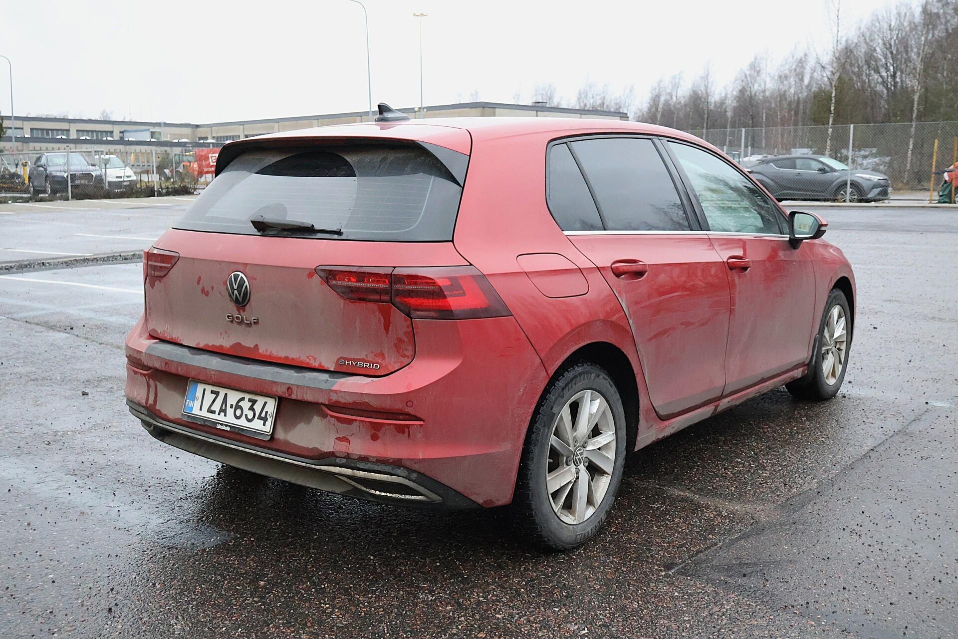 VOLKSWAGEN Golf 2021