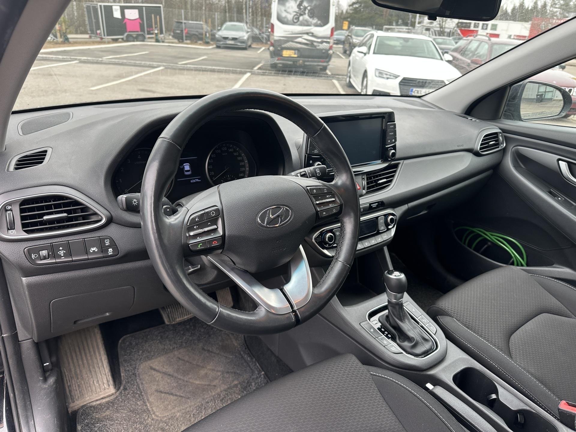 HYUNDAI i30 2020