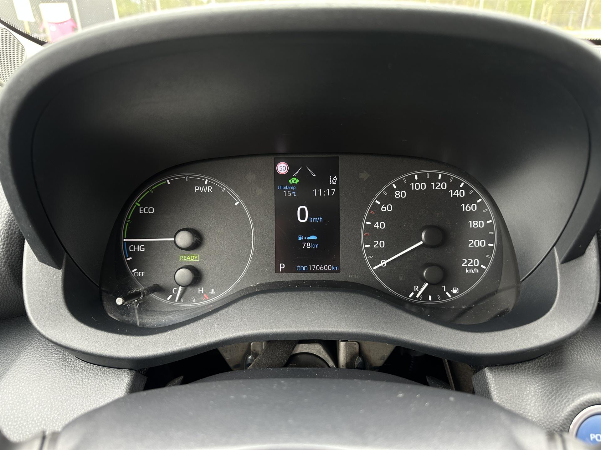 TOYOTA Yaris 2021