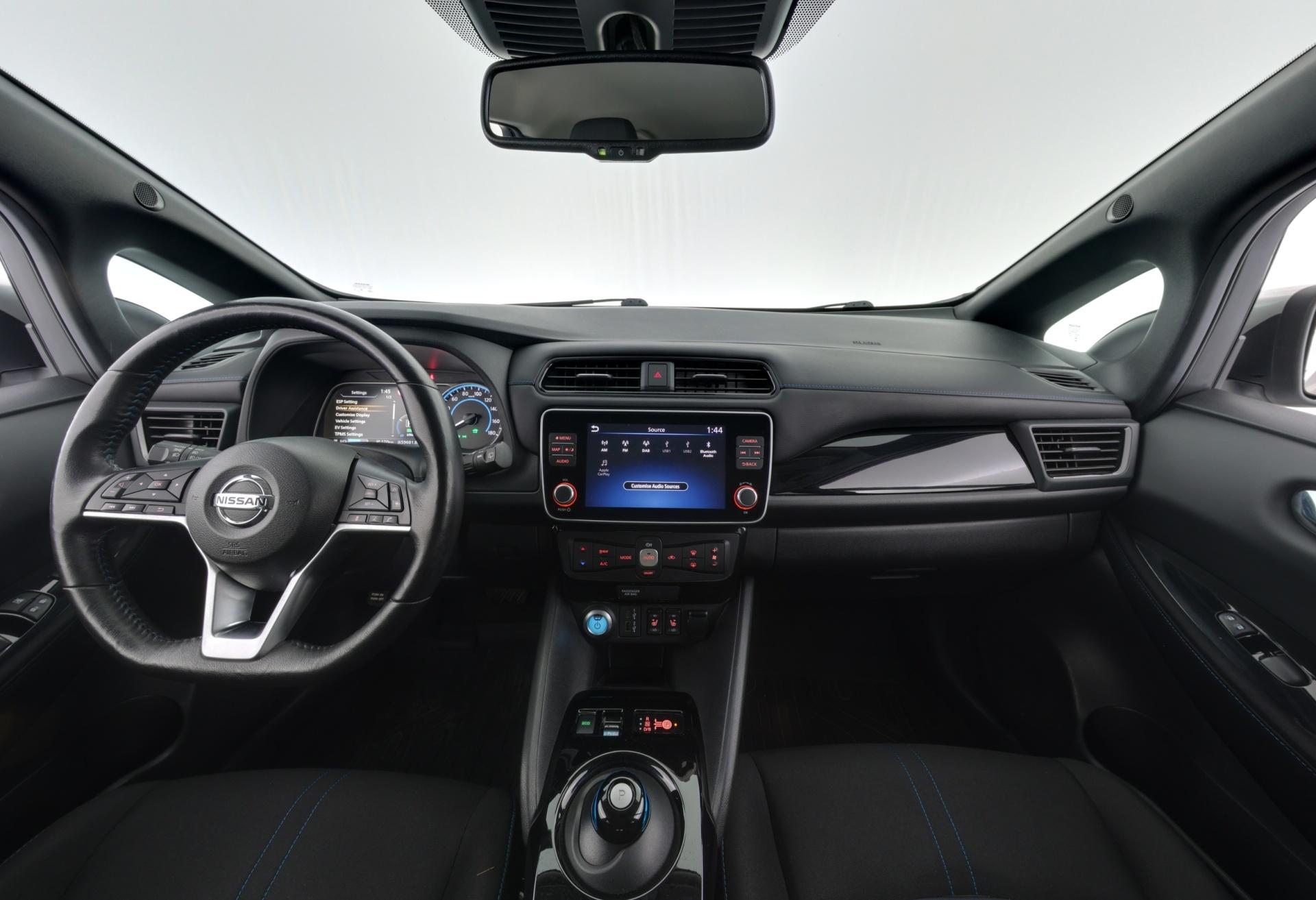 NISSAN Leaf 2021