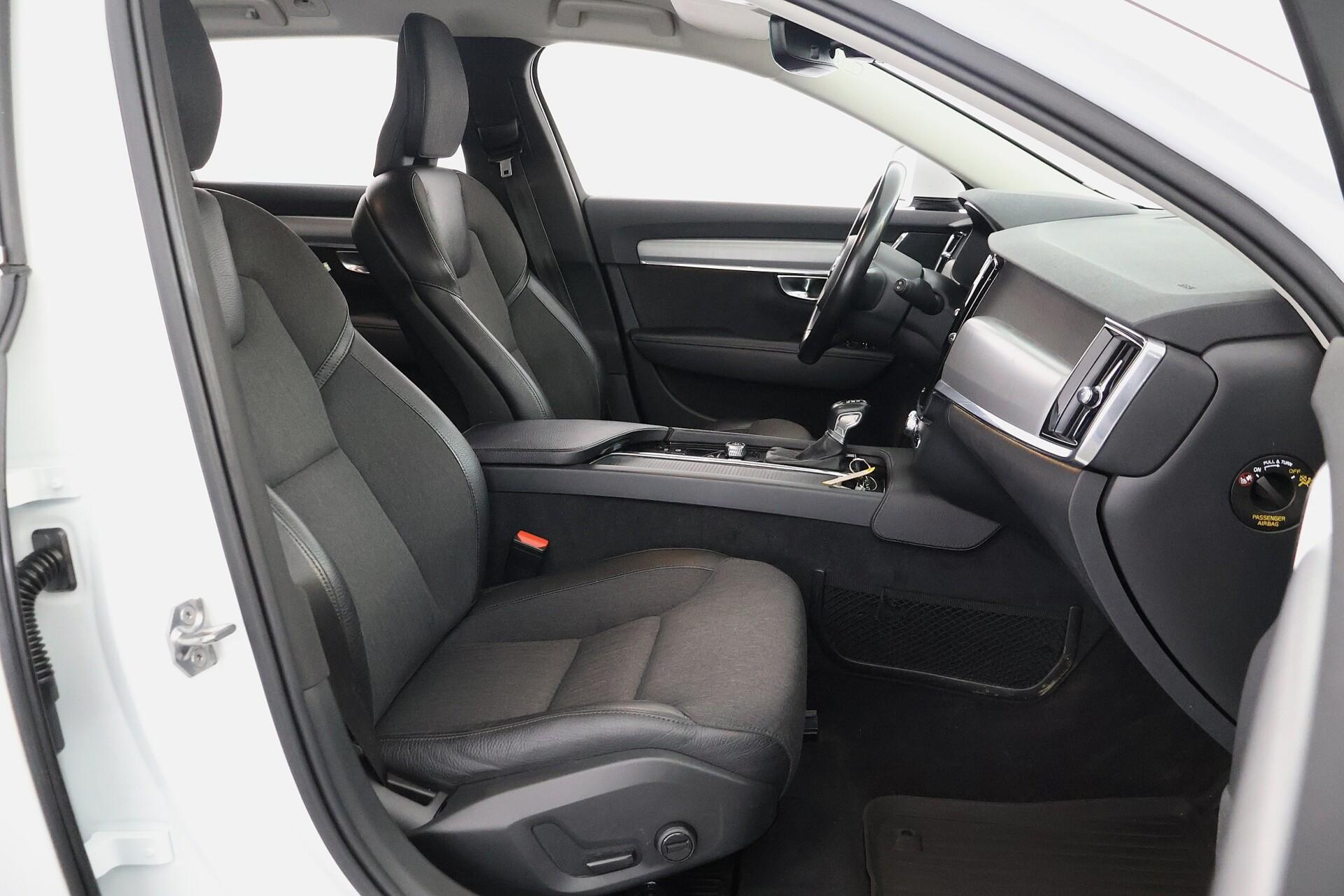 VOLVO V90 2019