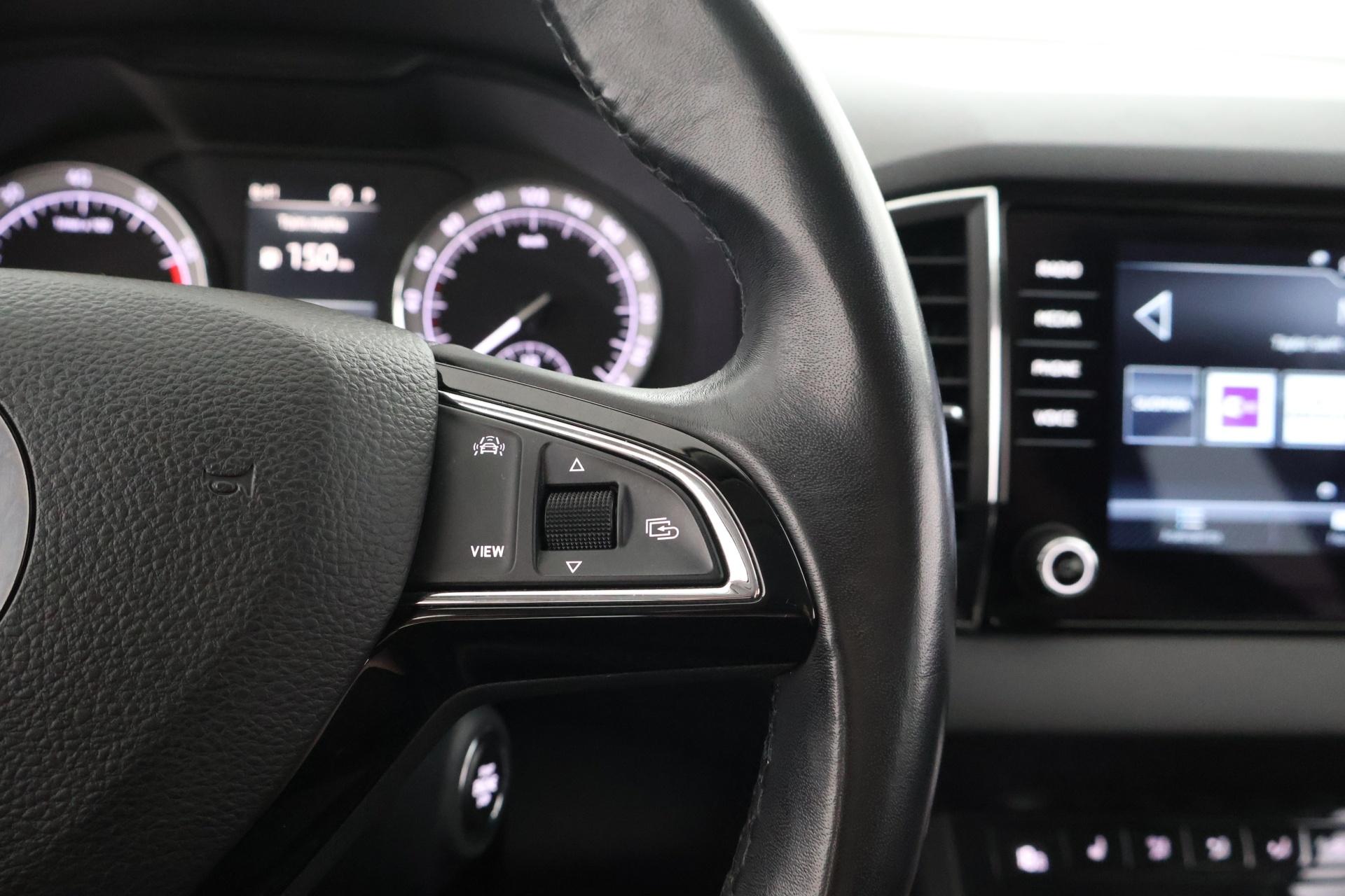 SKODA Karoq 2019