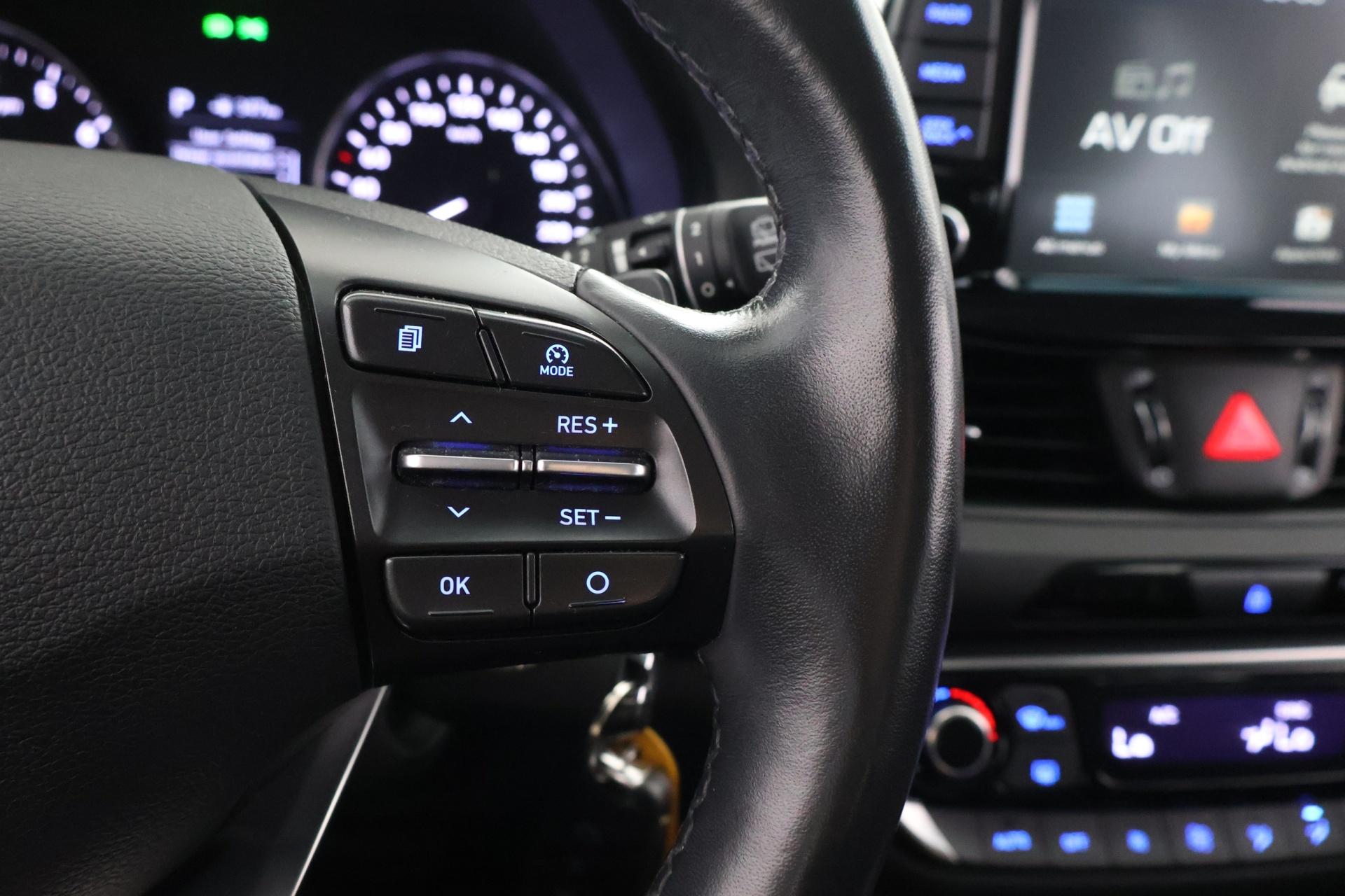 HYUNDAI i30 2019
