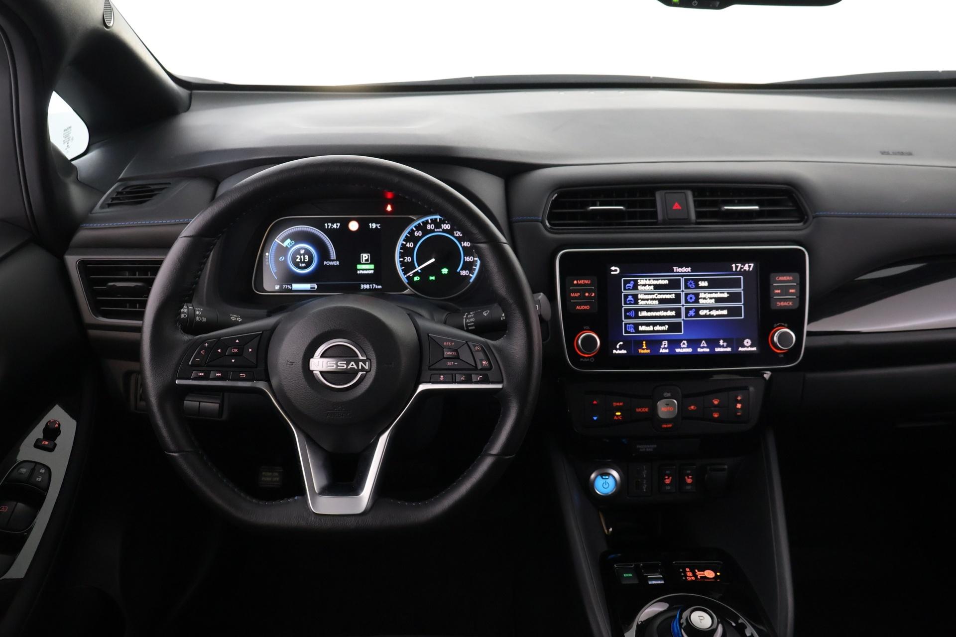 NISSAN Leaf 2022