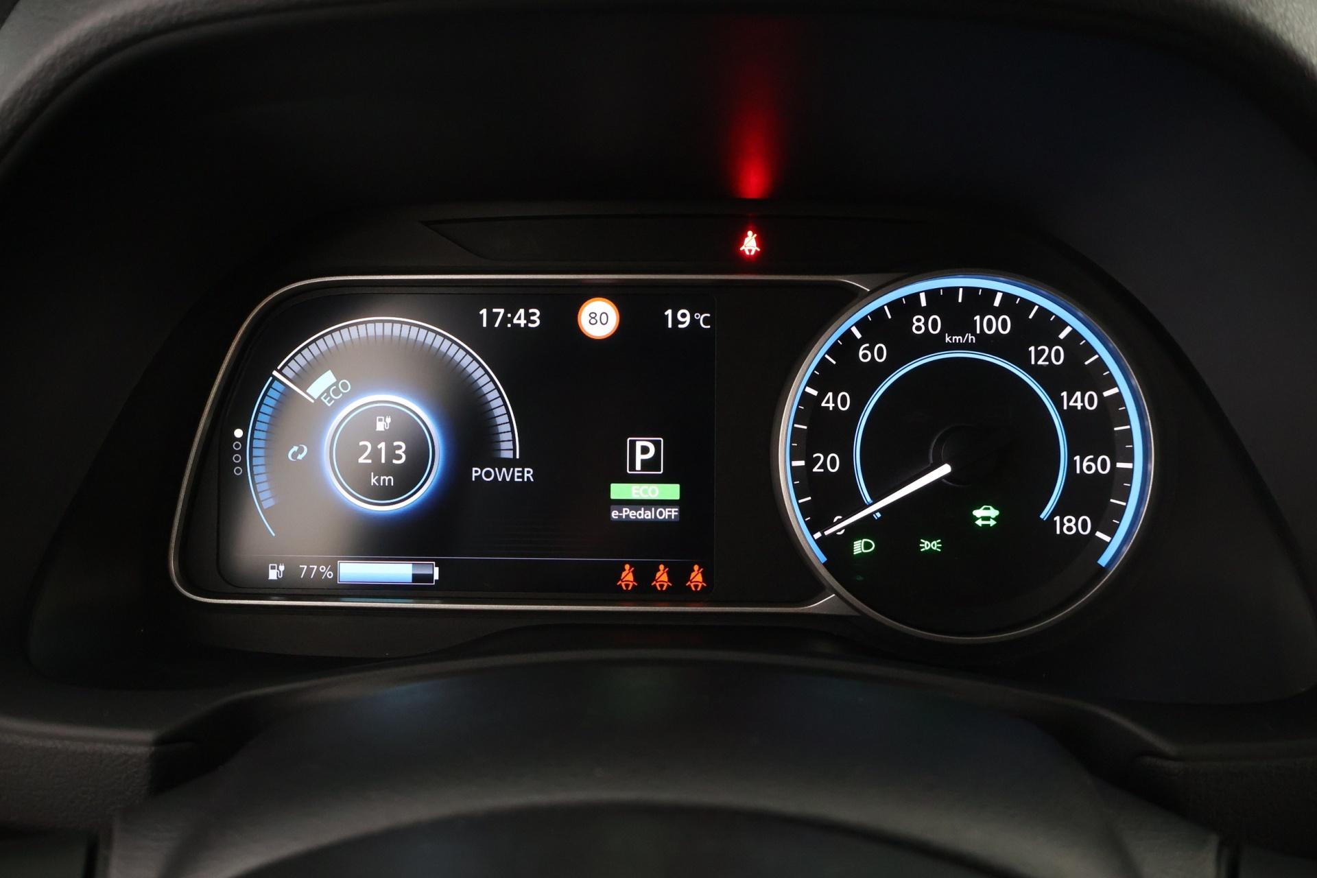 NISSAN Leaf 2022