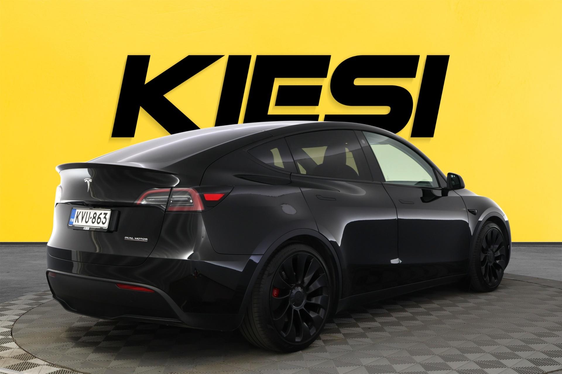 TESLA Model Y 2022