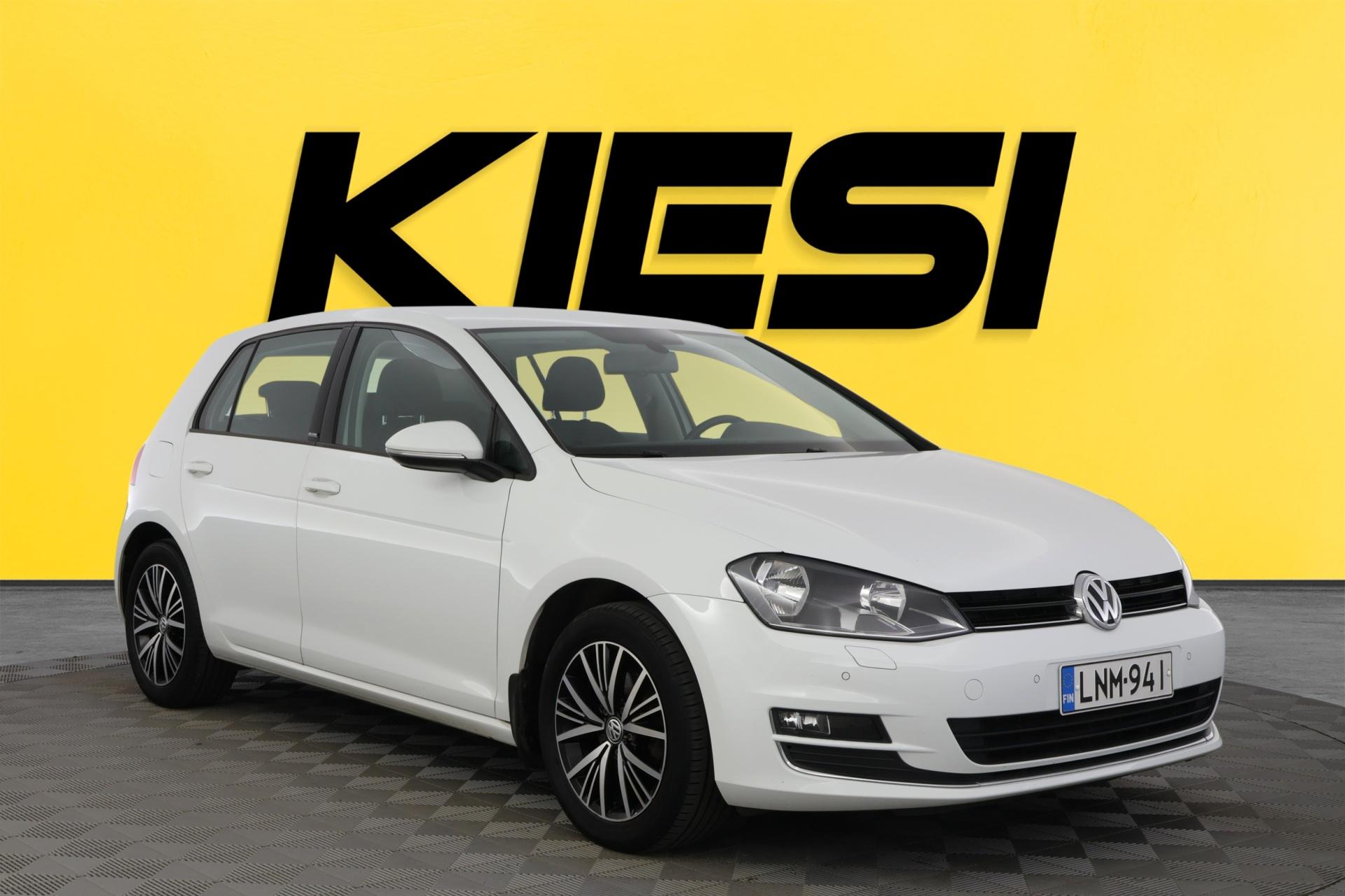 VOLKSWAGEN Golf 2016