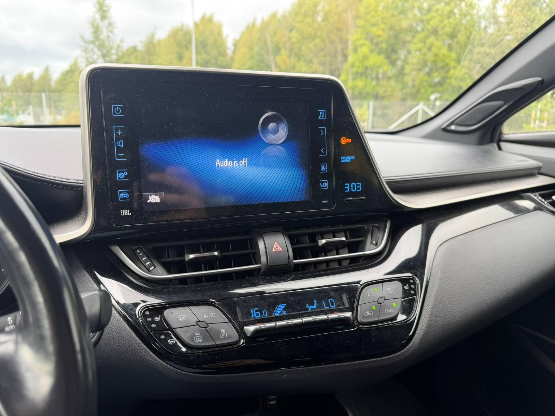 TOYOTA C-HR 2018