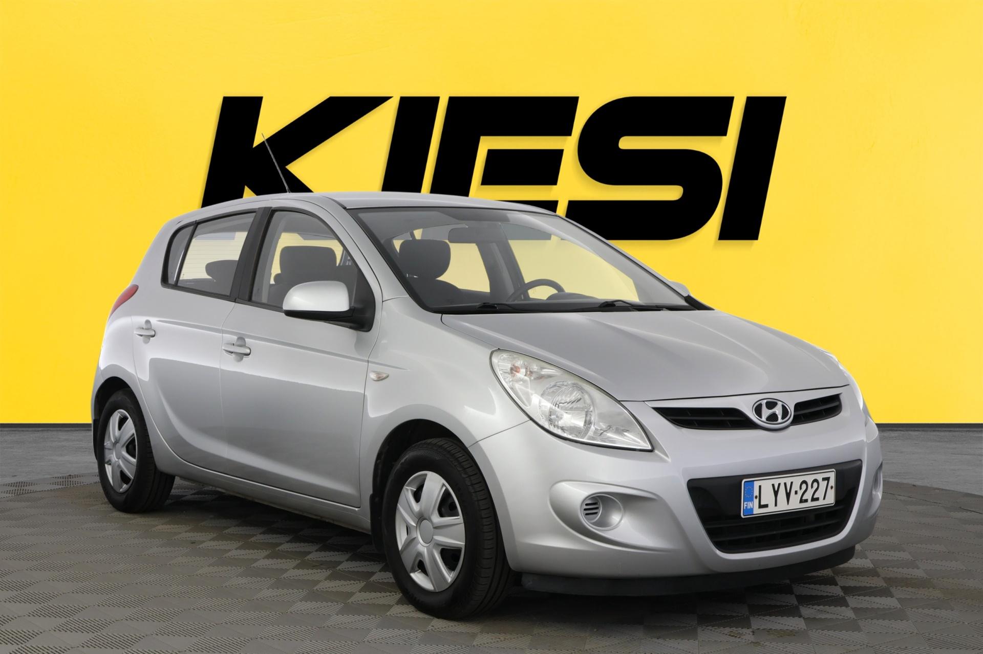 HYUNDAI i20 2010