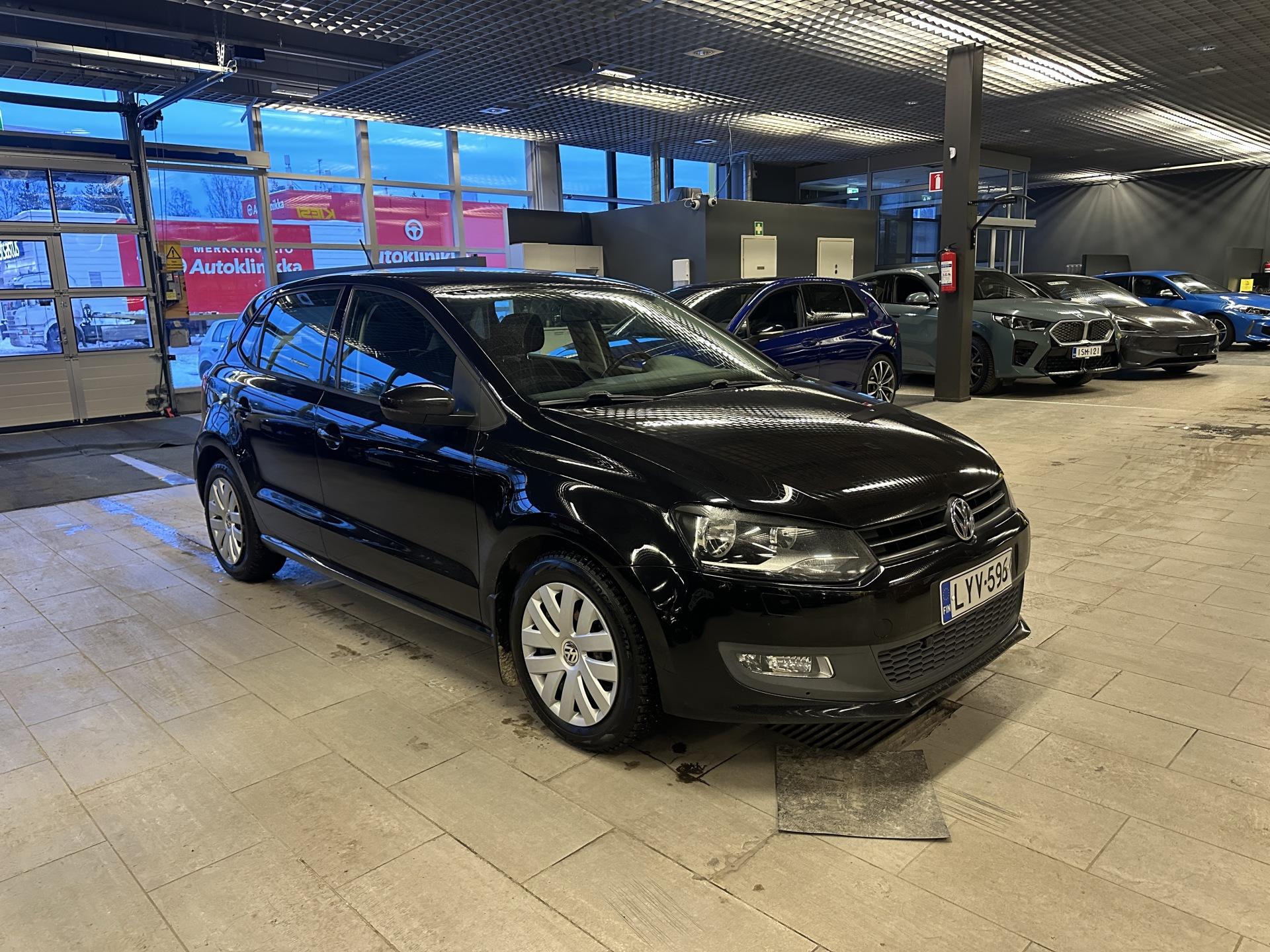 VOLKSWAGEN Polo 2009