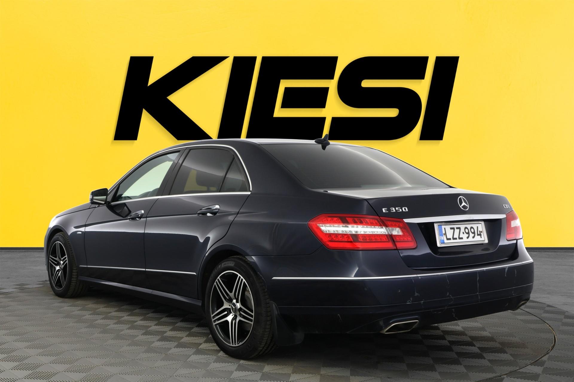 MERCEDES-BENZ E 2012