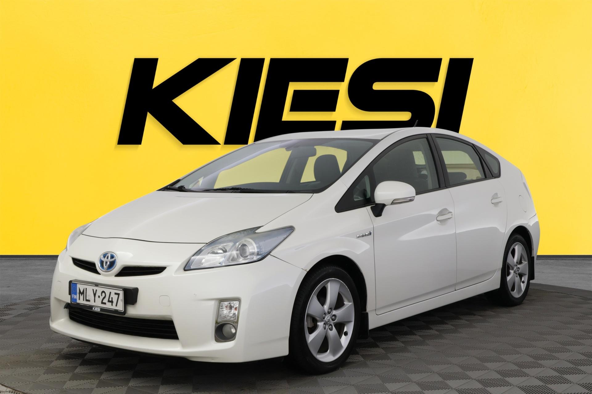 TOYOTA Prius 2010