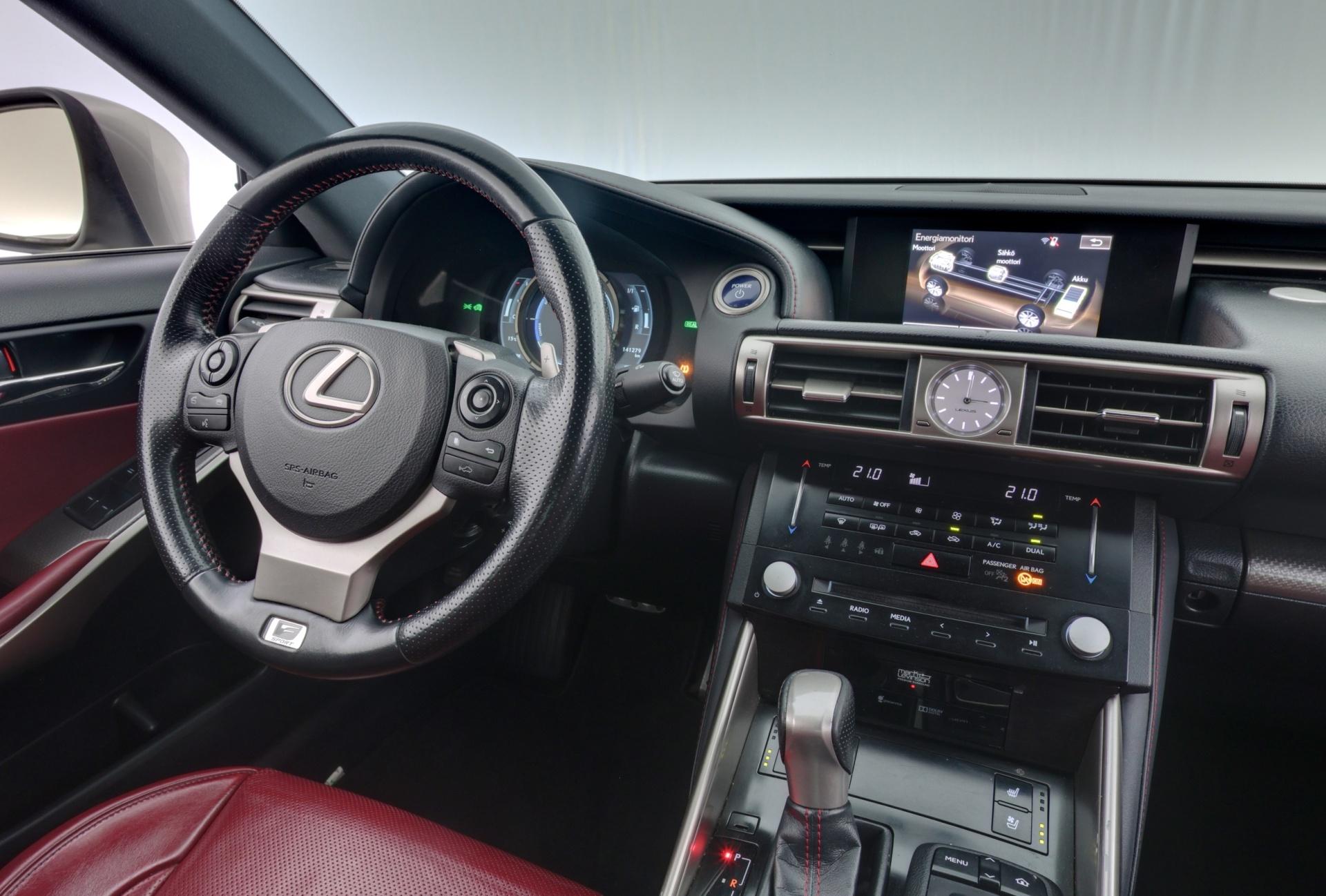 LEXUS IS 2013