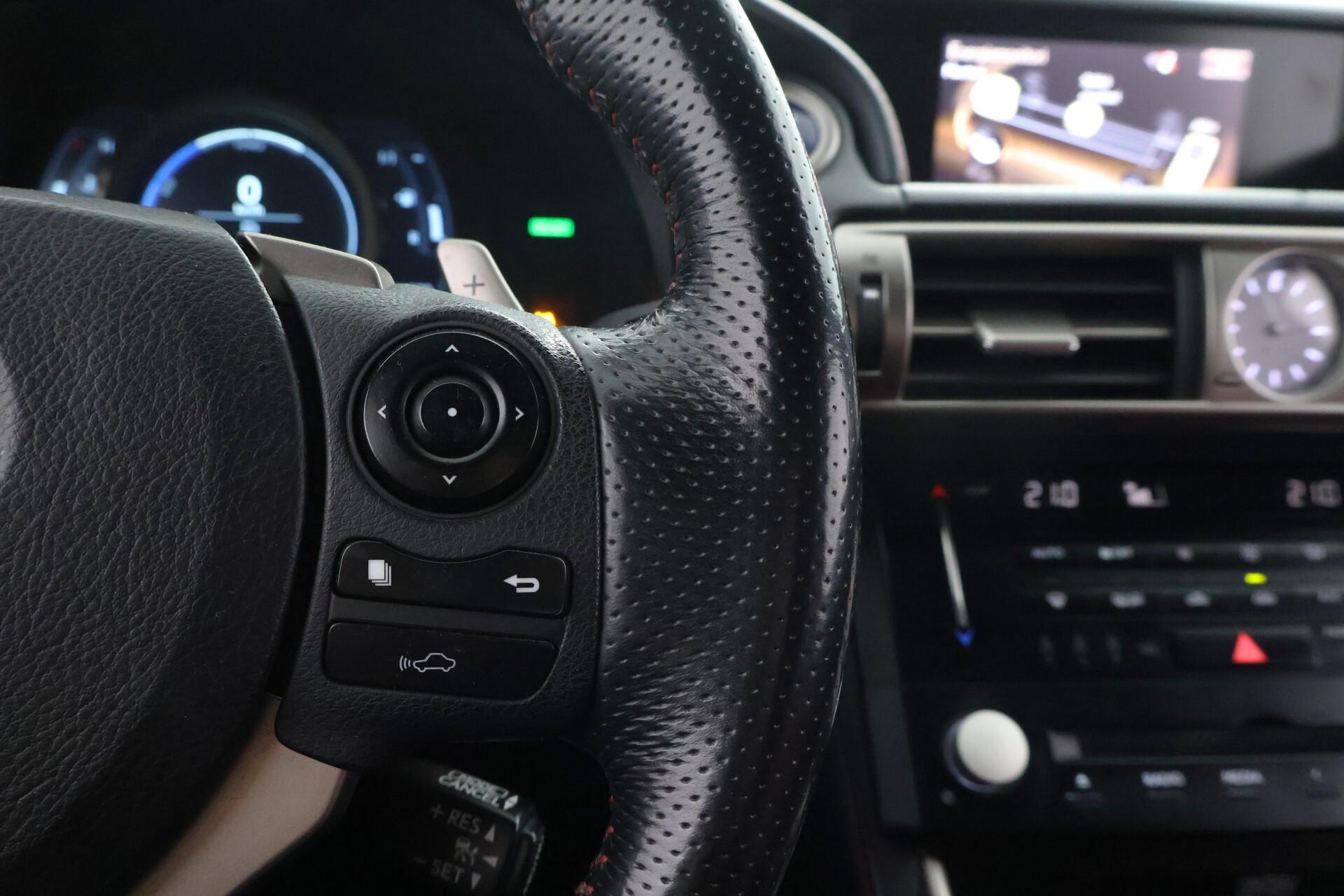 LEXUS IS 2013