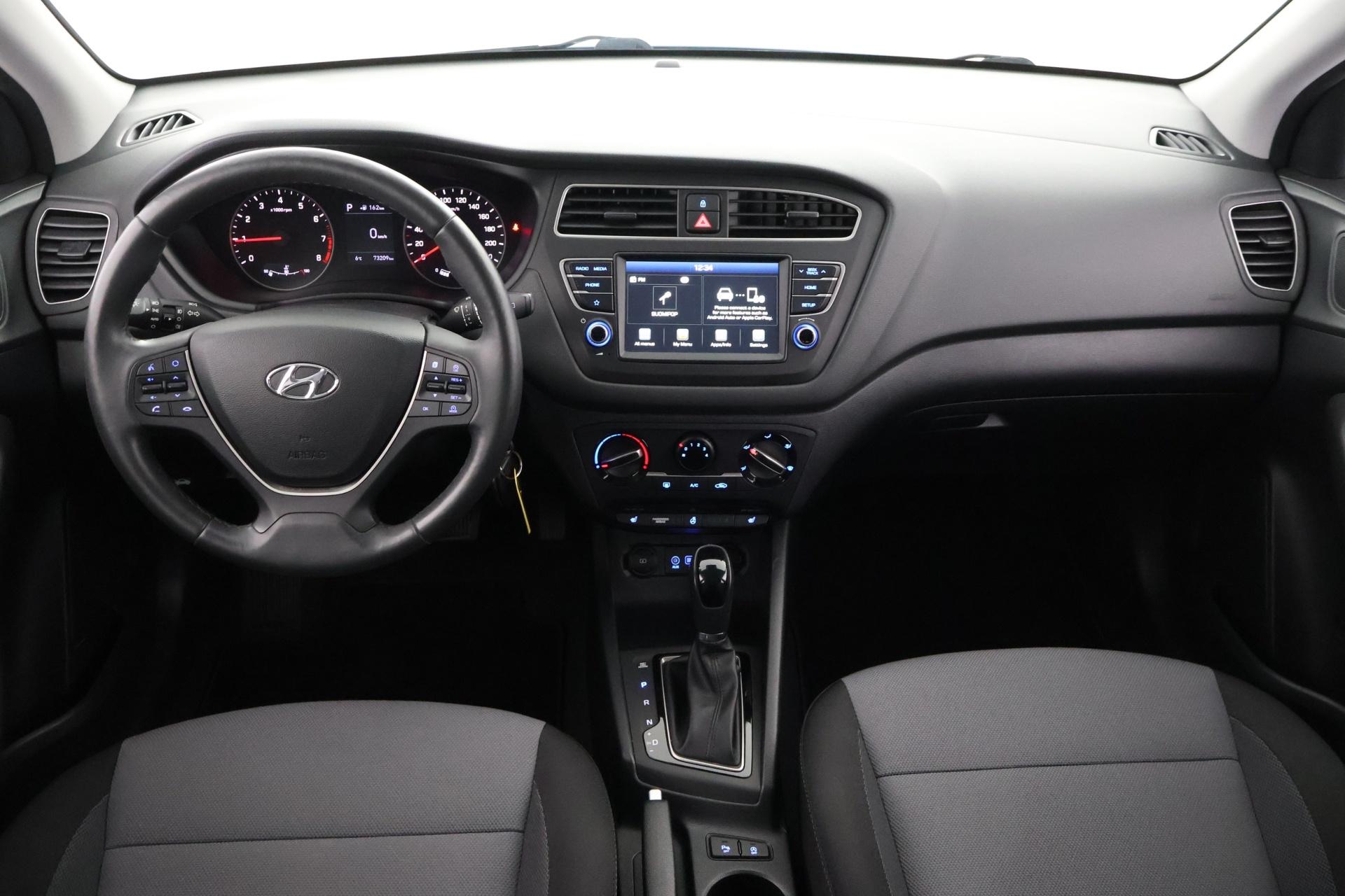 HYUNDAI i20 2019
