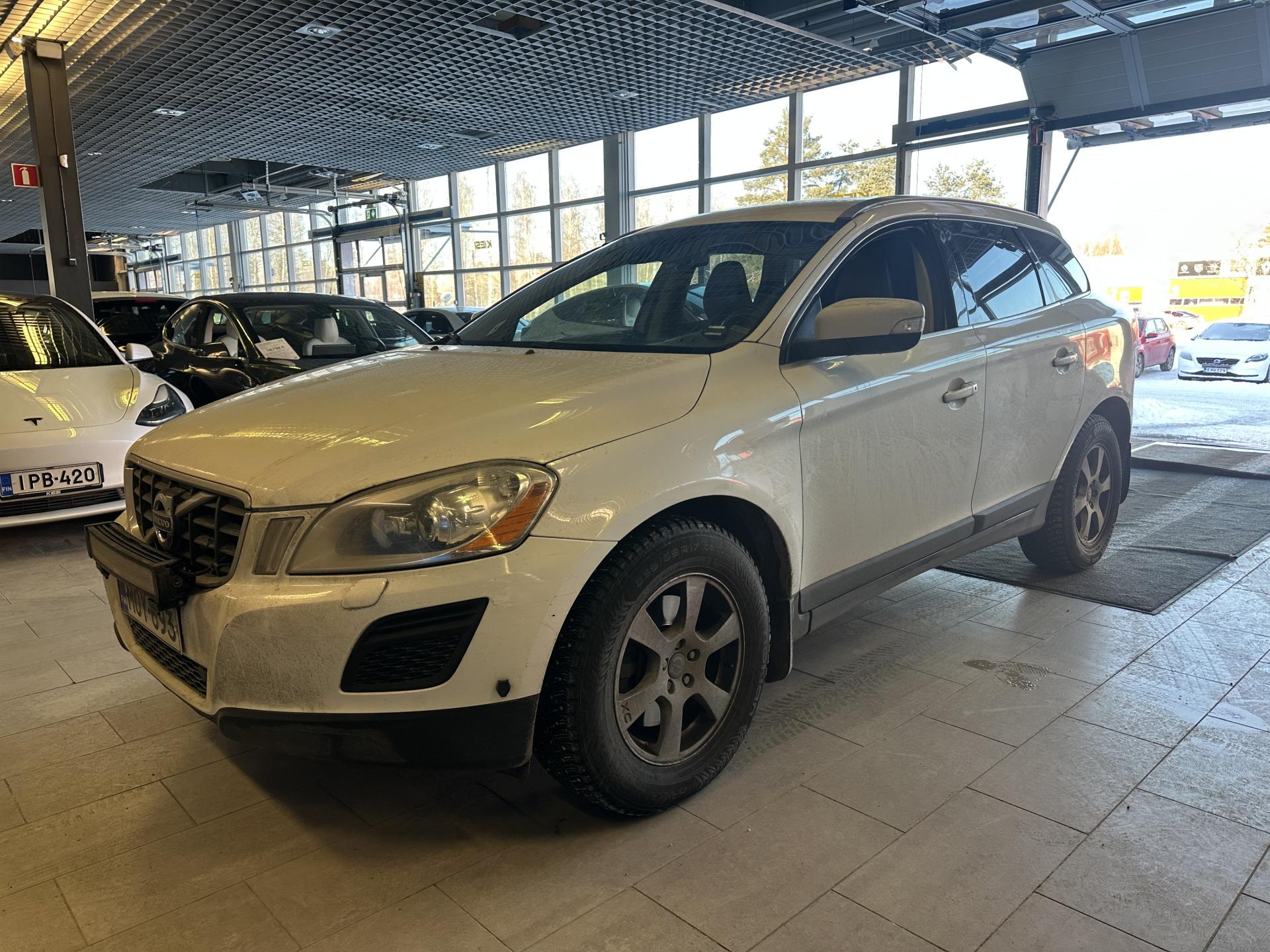 VOLVO XC60 2010