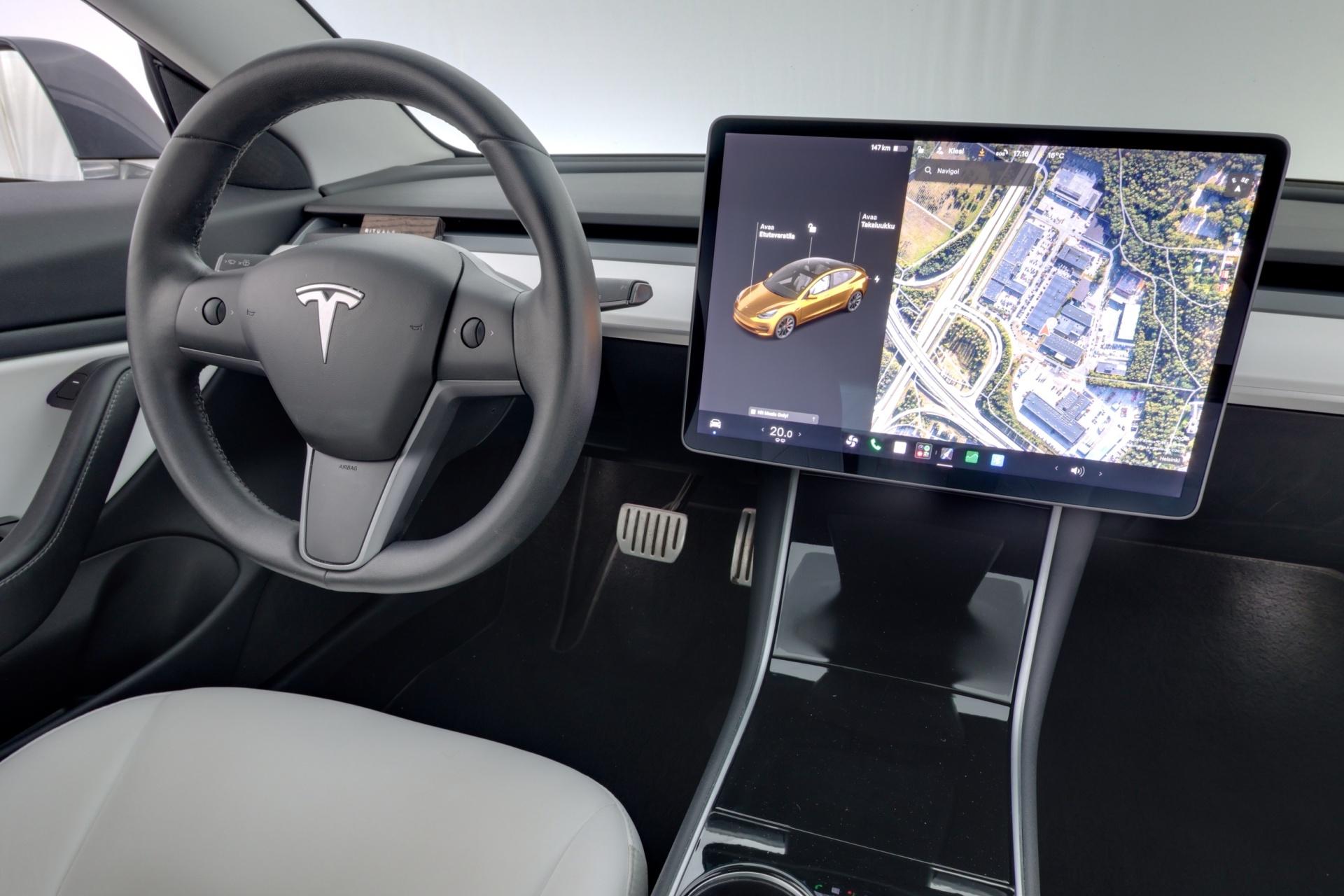 TESLA Model 3 2019