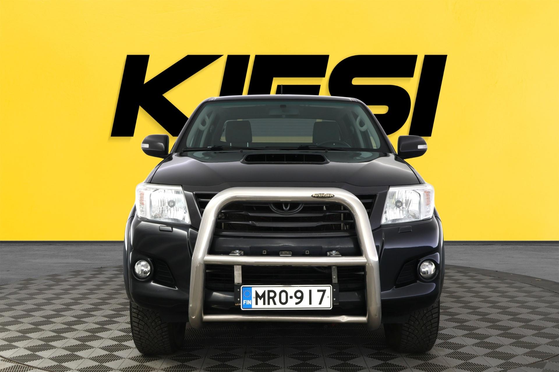 TOYOTA Hilux 2014