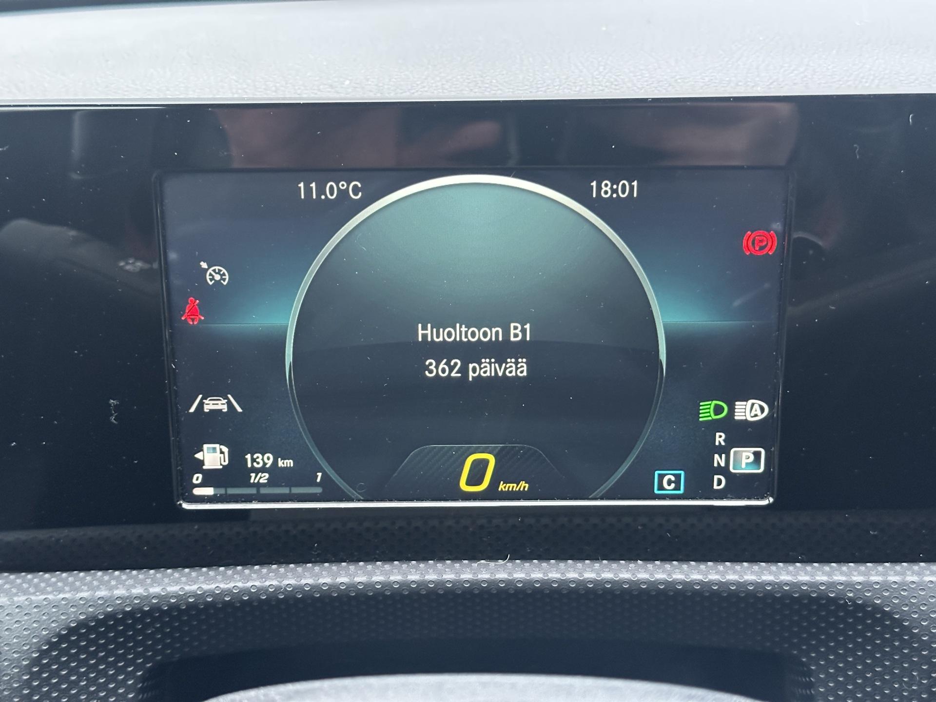 MERCEDES-BENZ CLA 2019