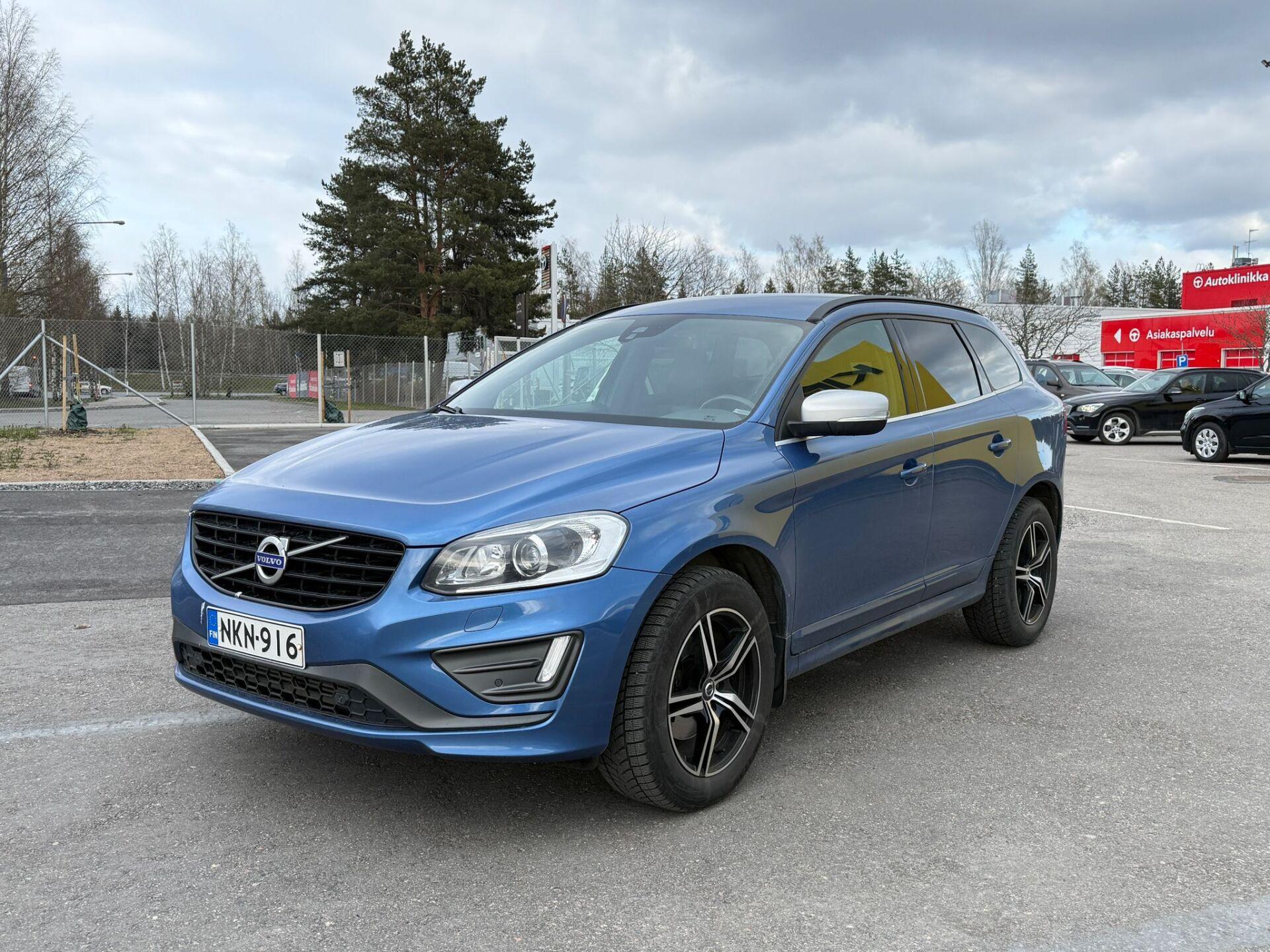 VOLVO XC60 2017