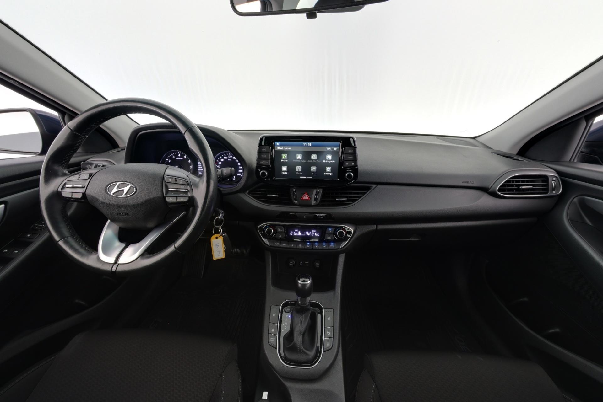 HYUNDAI i30 2019