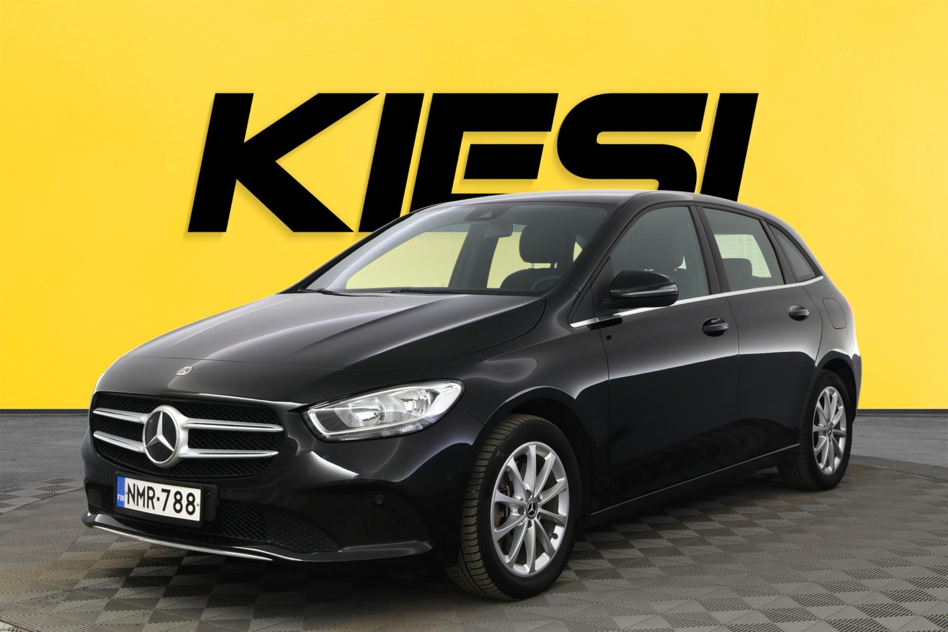 MERCEDES-BENZ B 2022