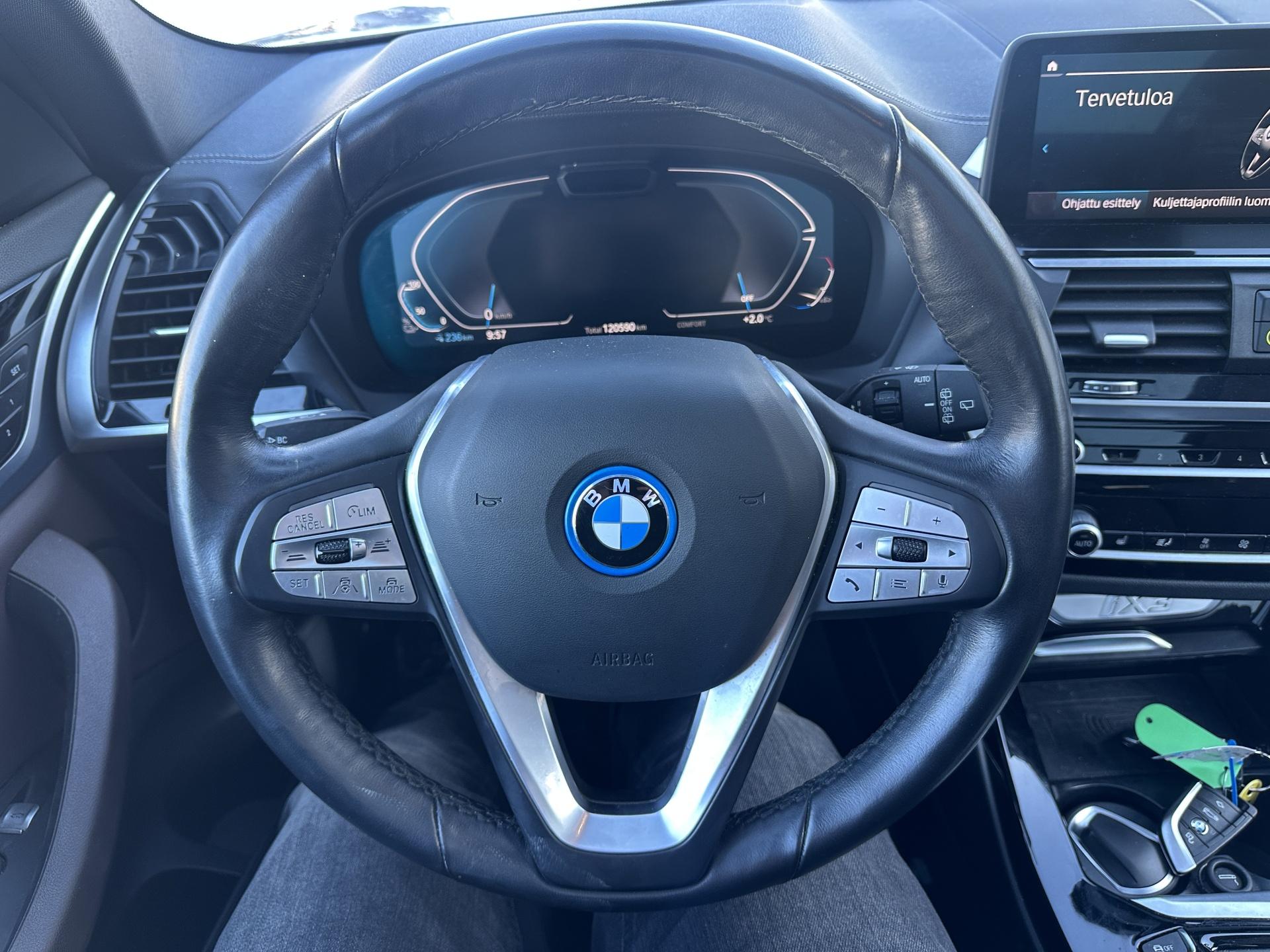 BMW iX3 2022