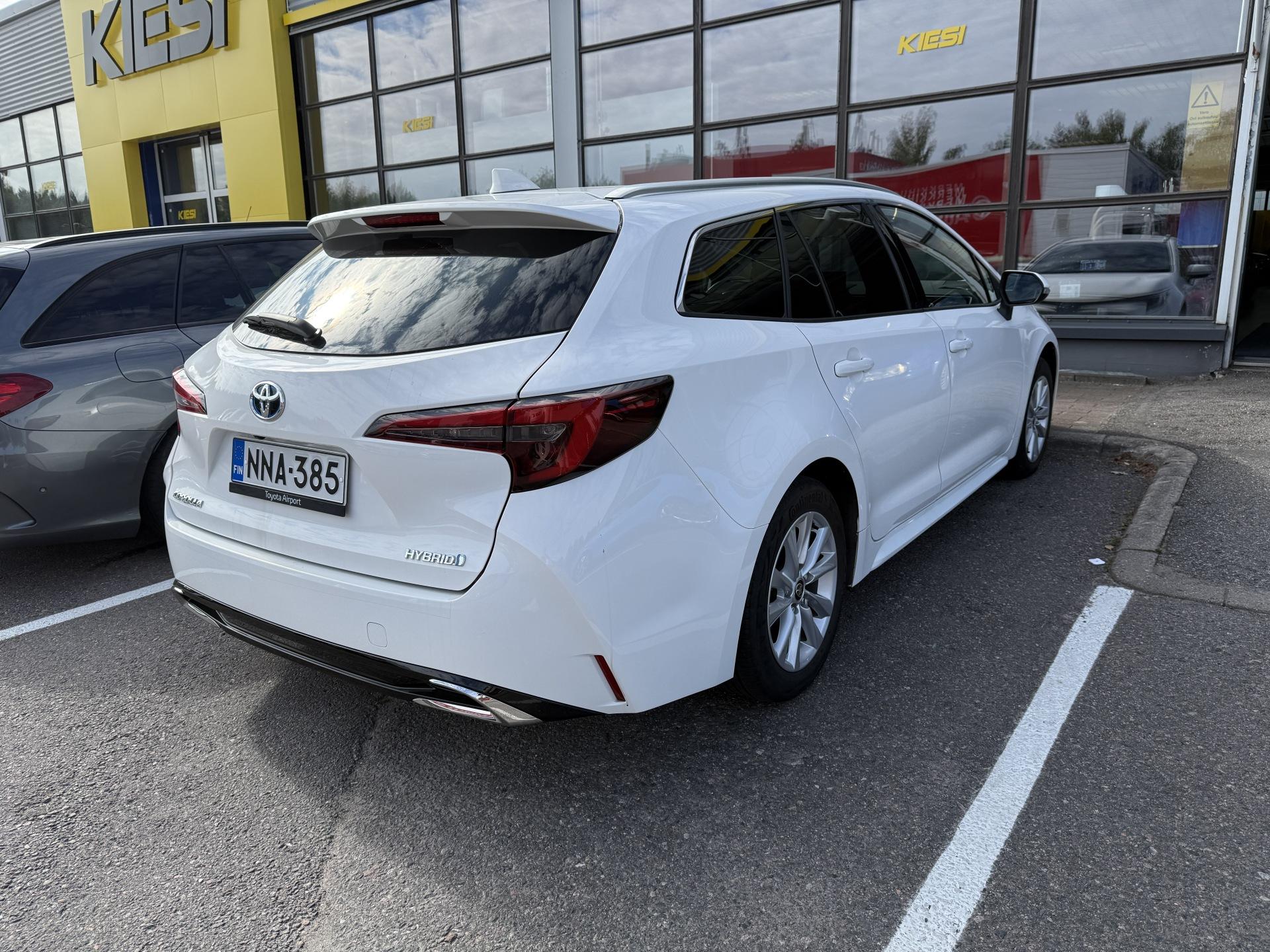 TOYOTA Corolla 2023