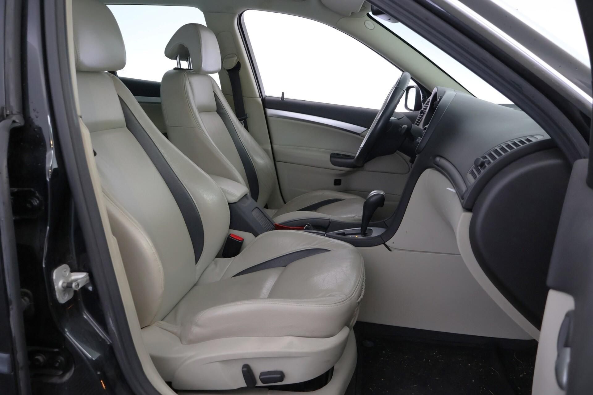 SAAB 9-3 2006