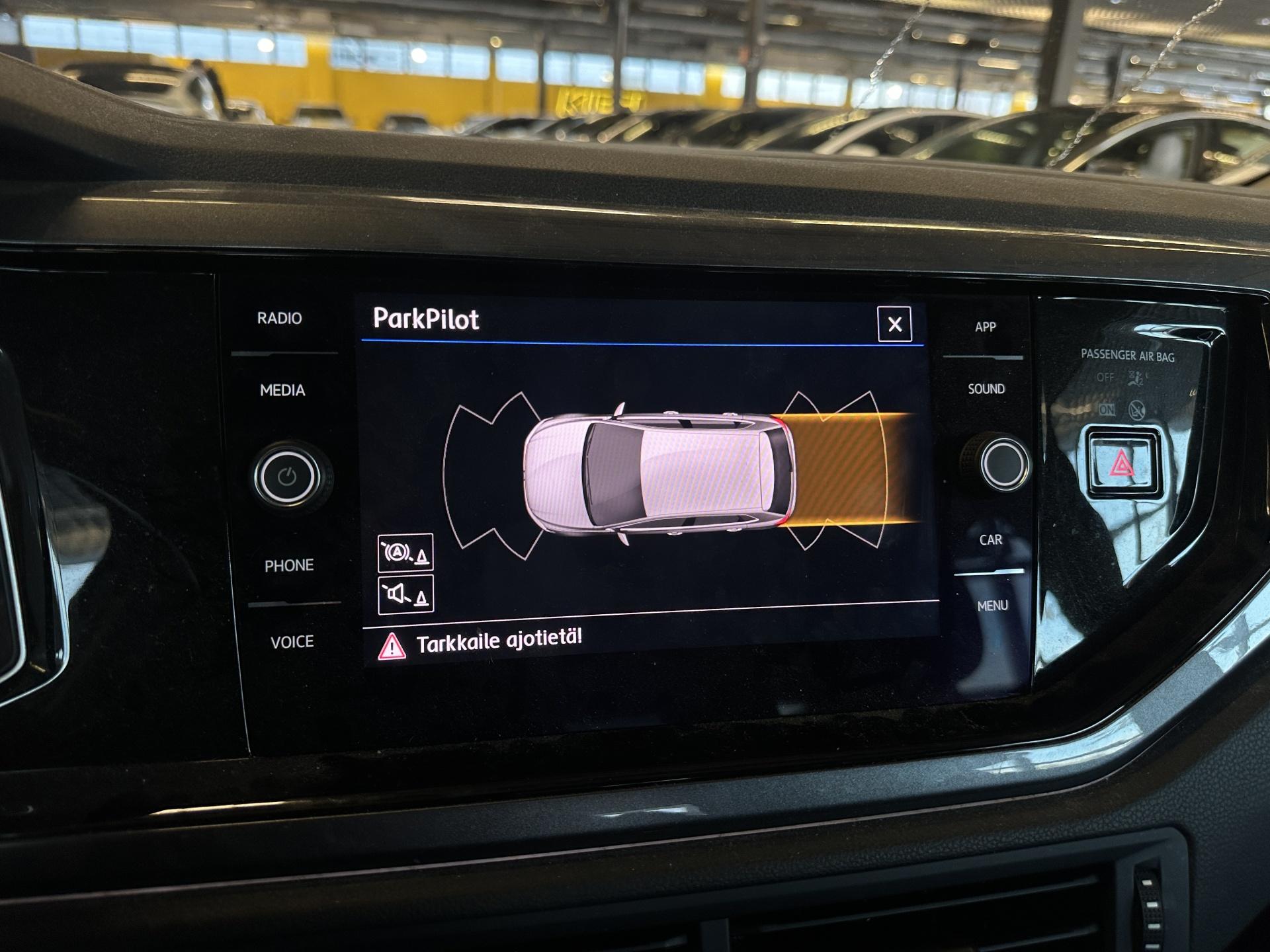 VOLKSWAGEN Polo 2020