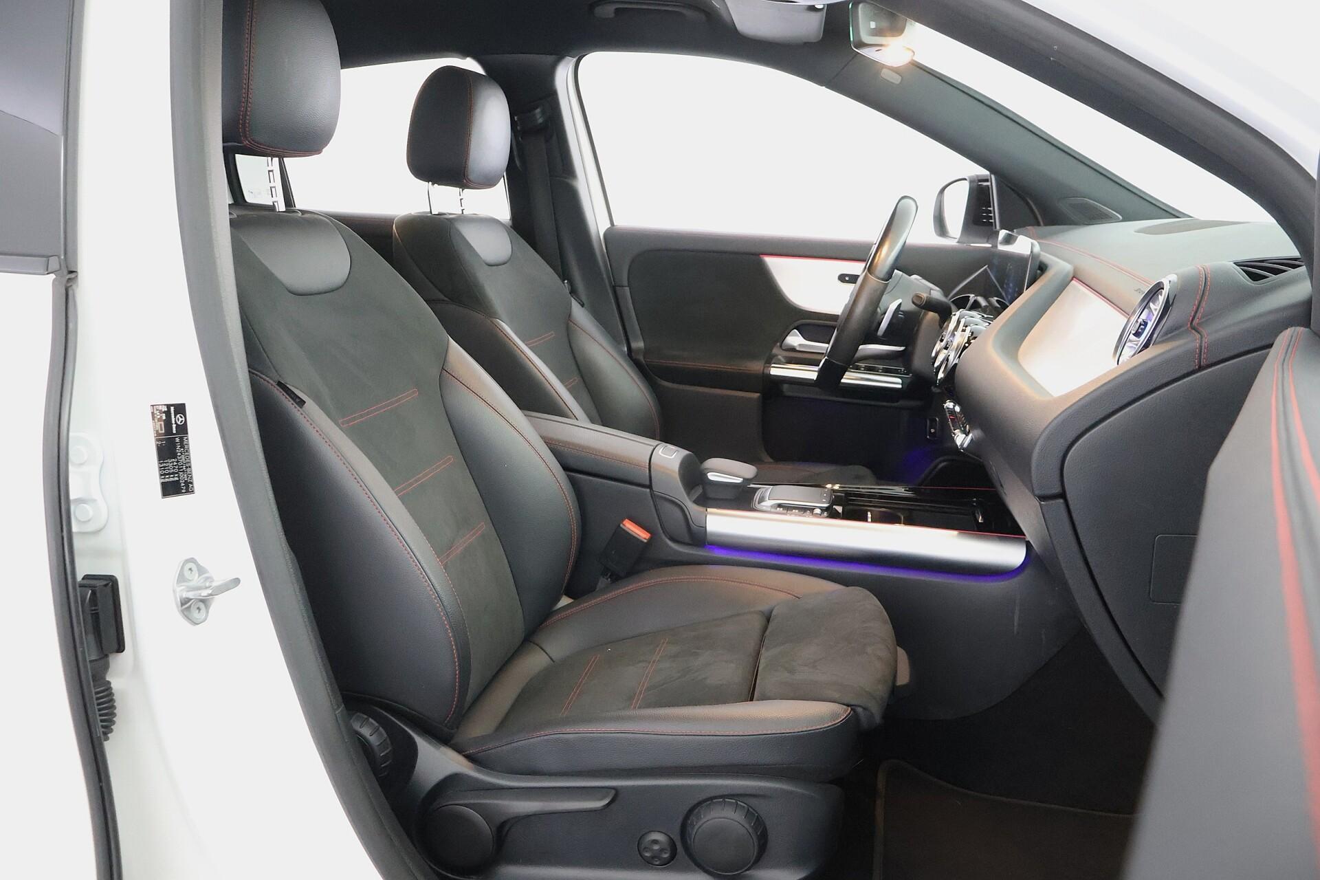 MERCEDES-BENZ EQA 2021
