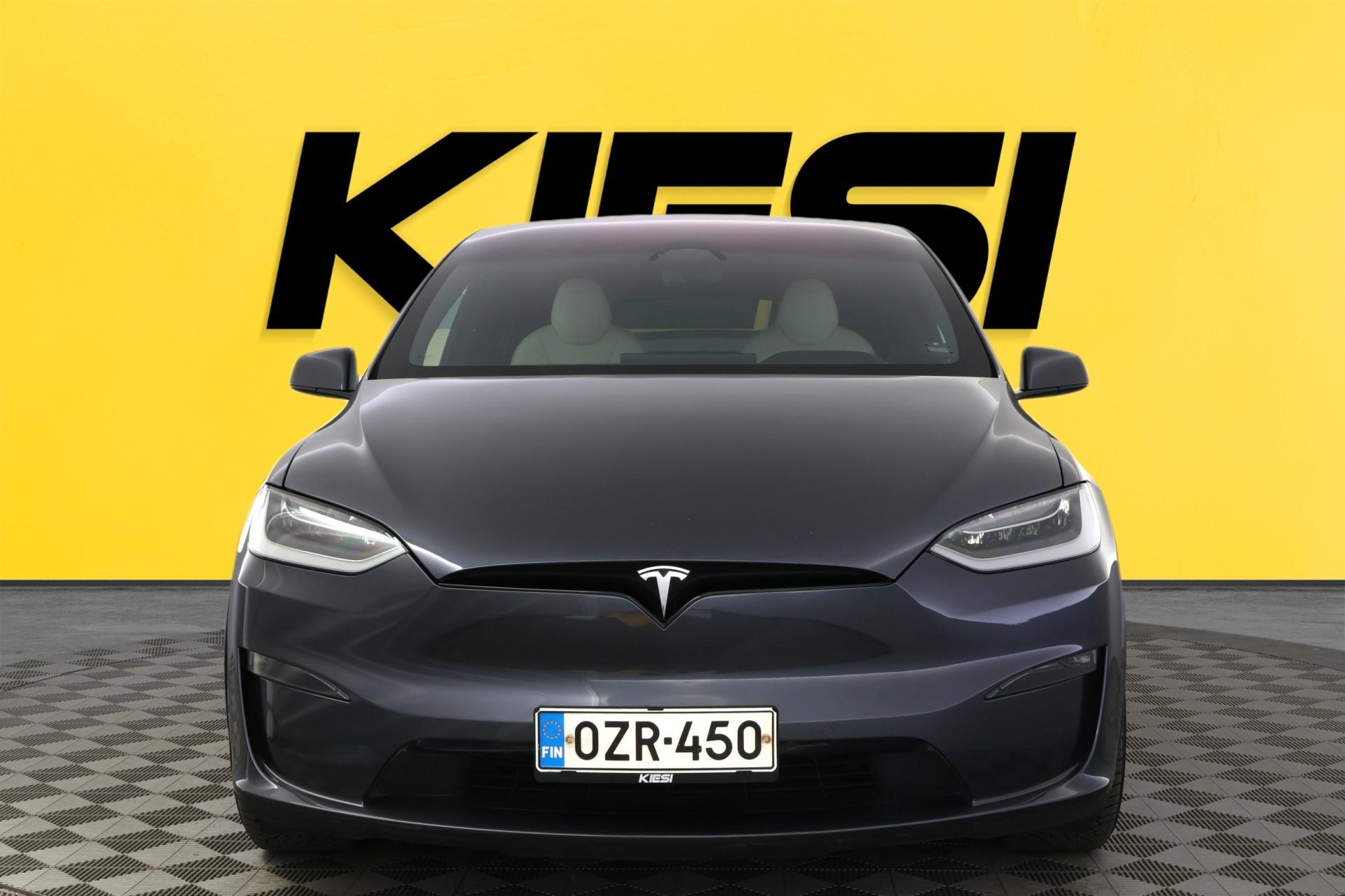 TESLA Model X 2023