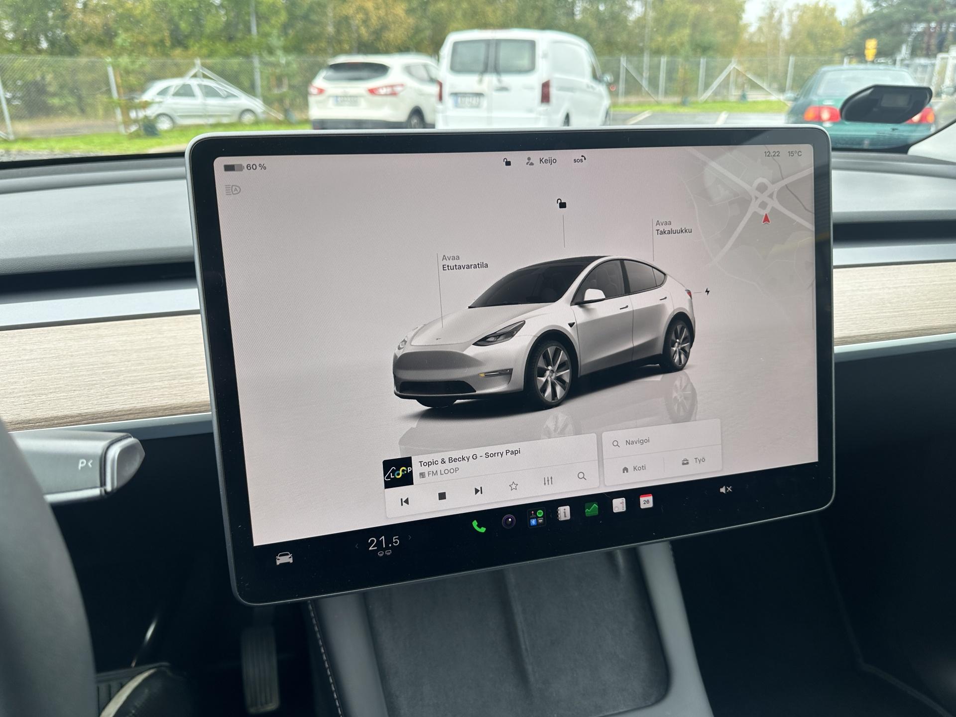 TESLA Model Y 2023