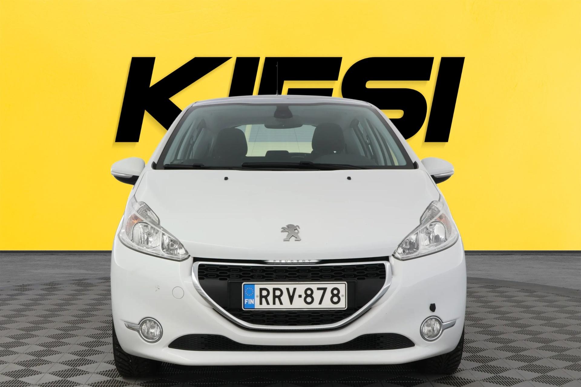 PEUGEOT 208 2014