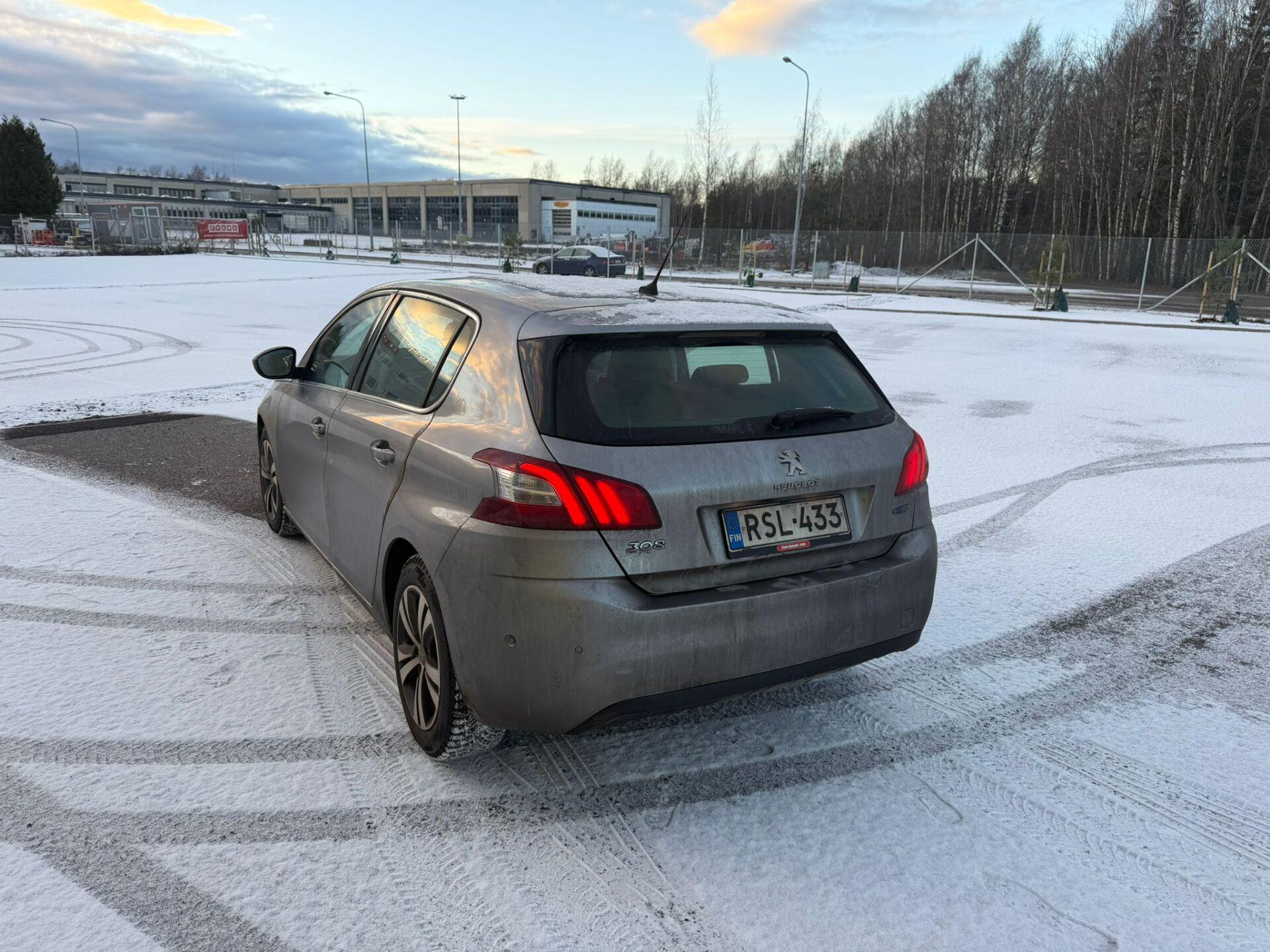 PEUGEOT 308 2016