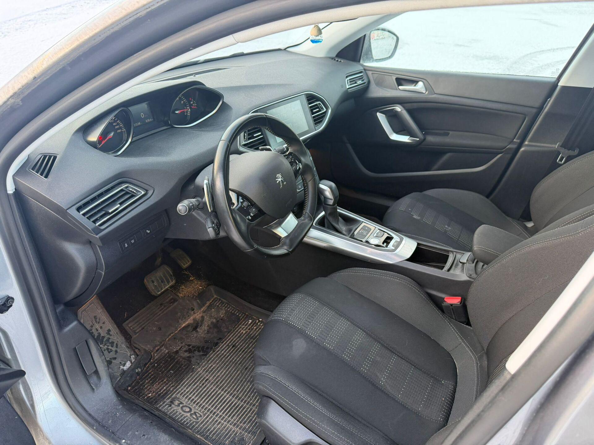 PEUGEOT 308 2016