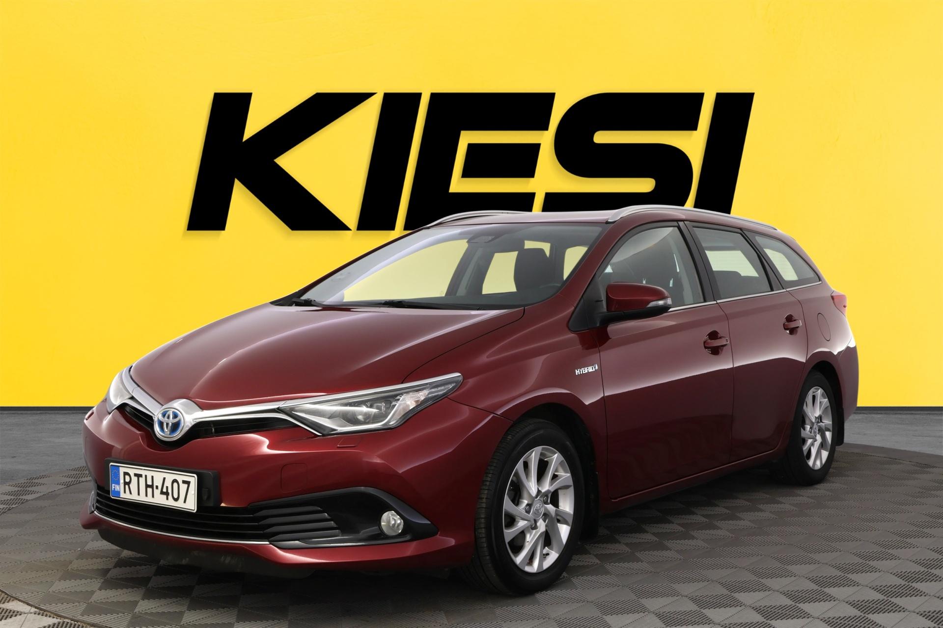 TOYOTA Auris 2017