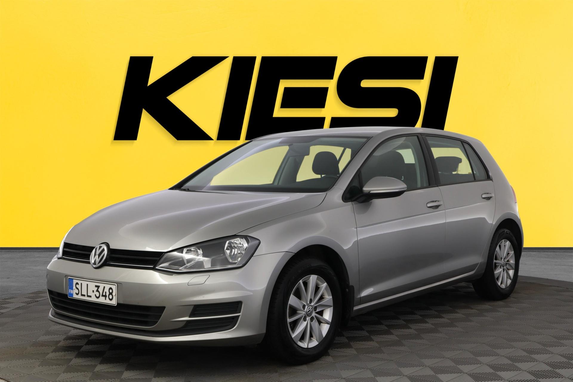VOLKSWAGEN Golf 2015