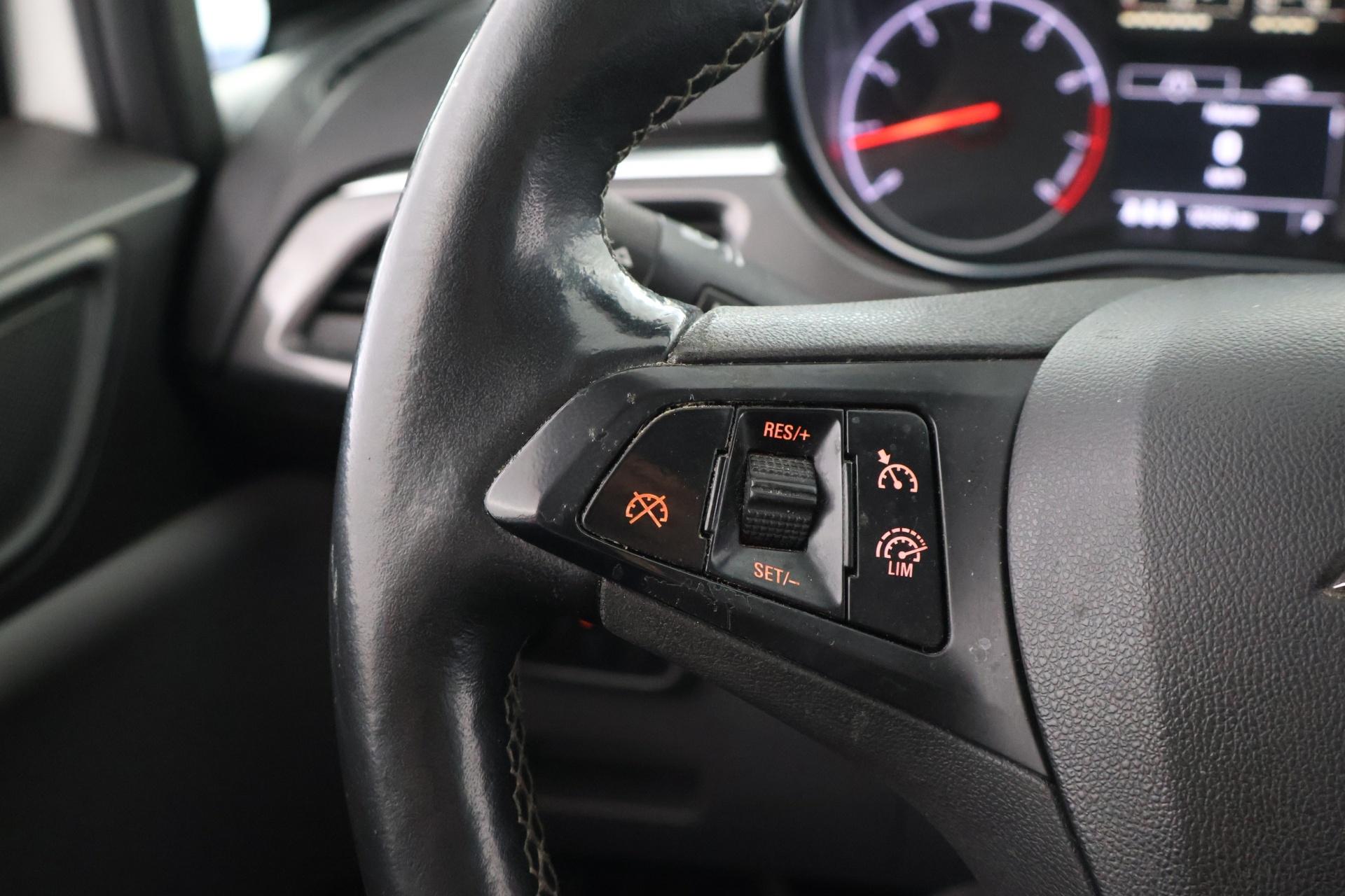 OPEL Corsa 2015