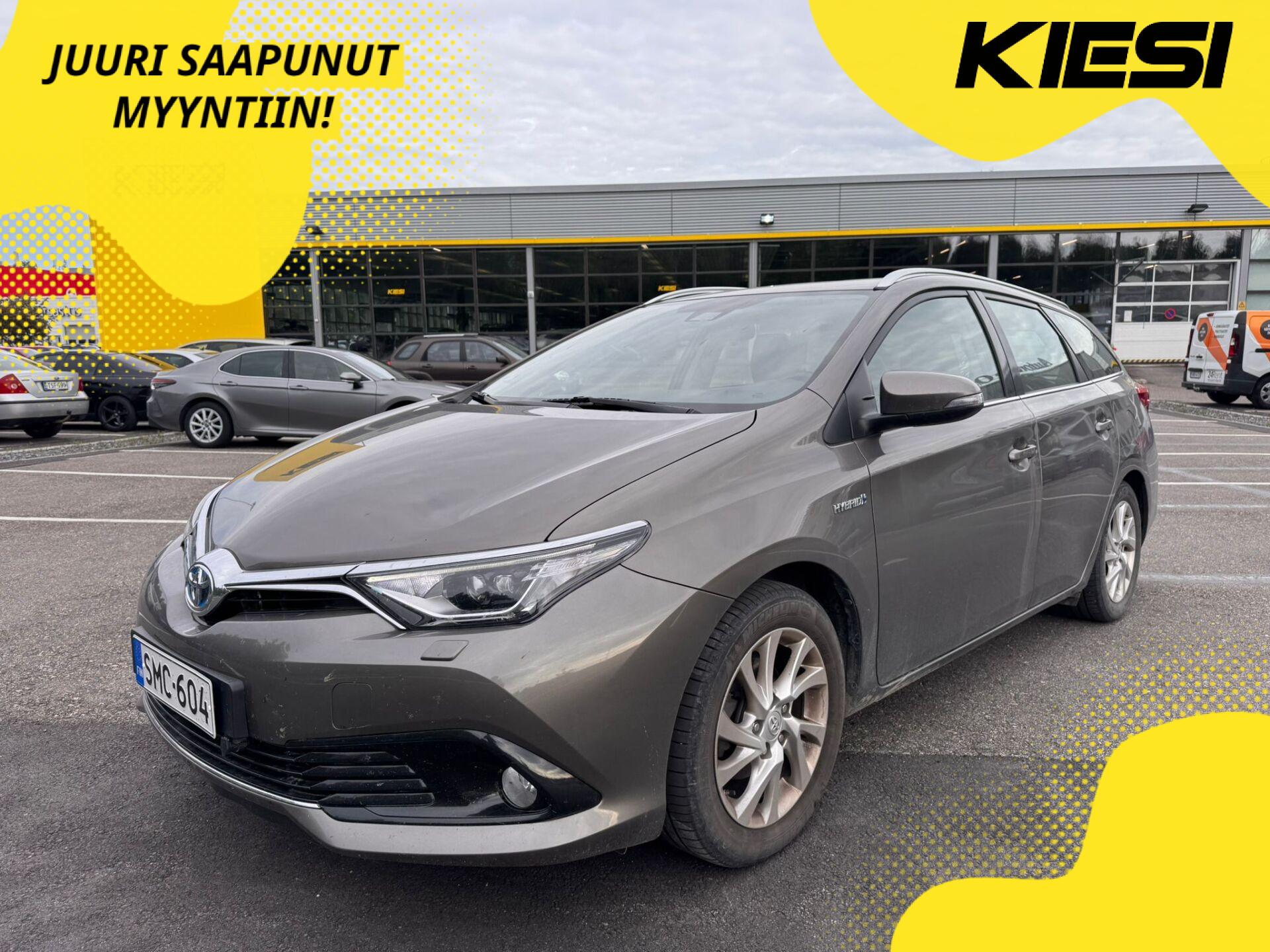 TOYOTA Auris 2017
