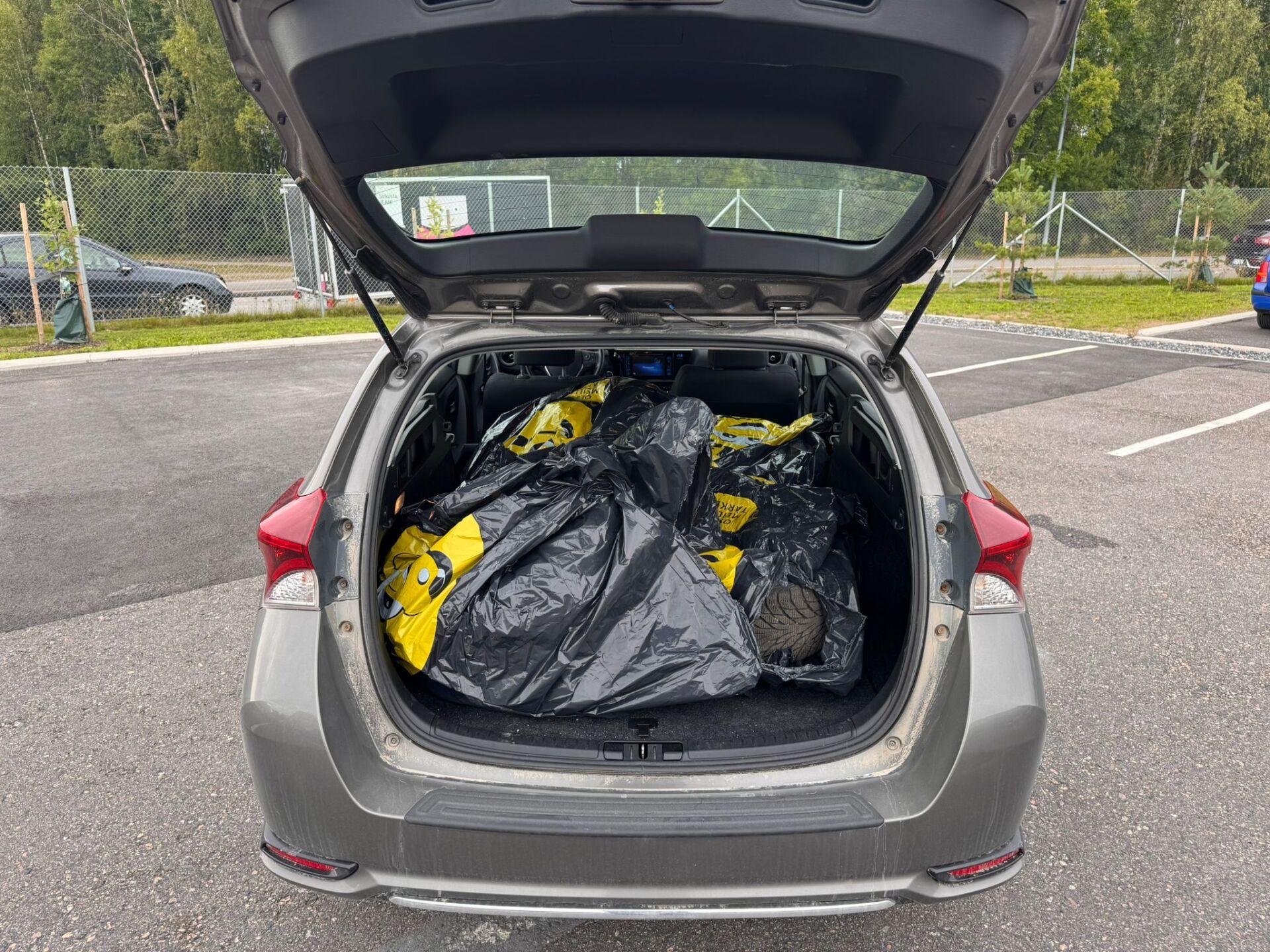 TOYOTA Auris 2017