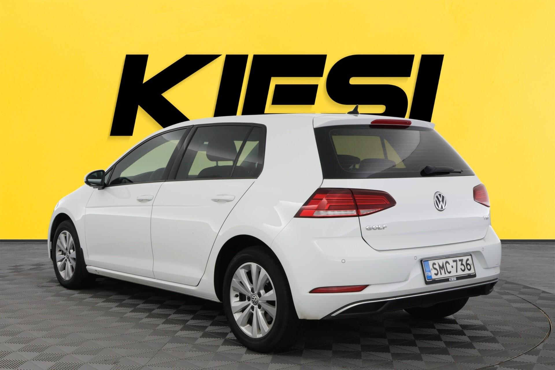 VOLKSWAGEN Golf 2017