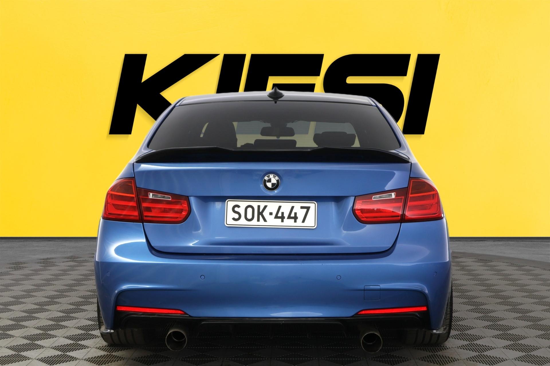 BMW 330 2012