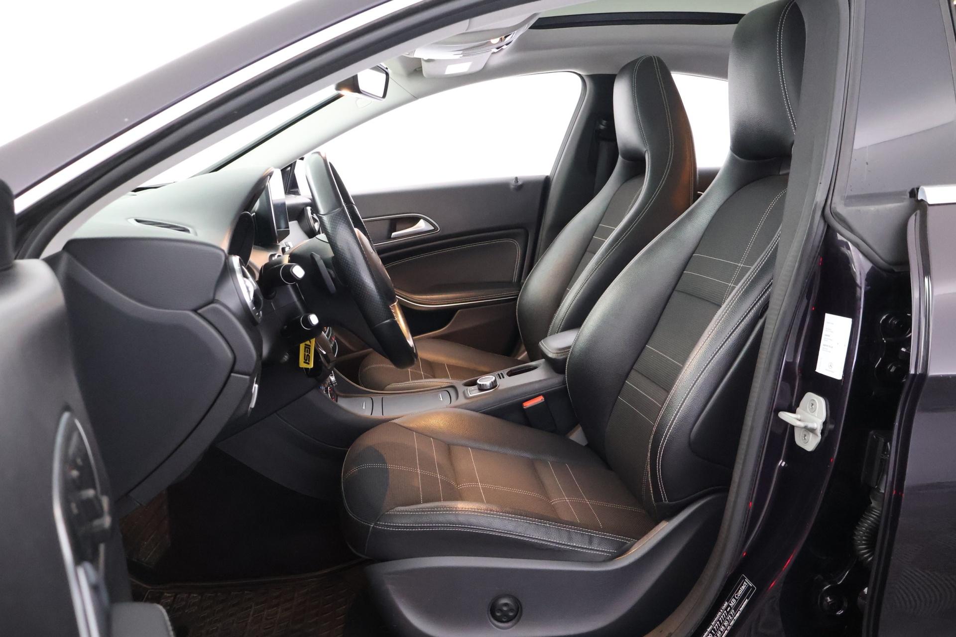 MERCEDES-BENZ CLA 2015