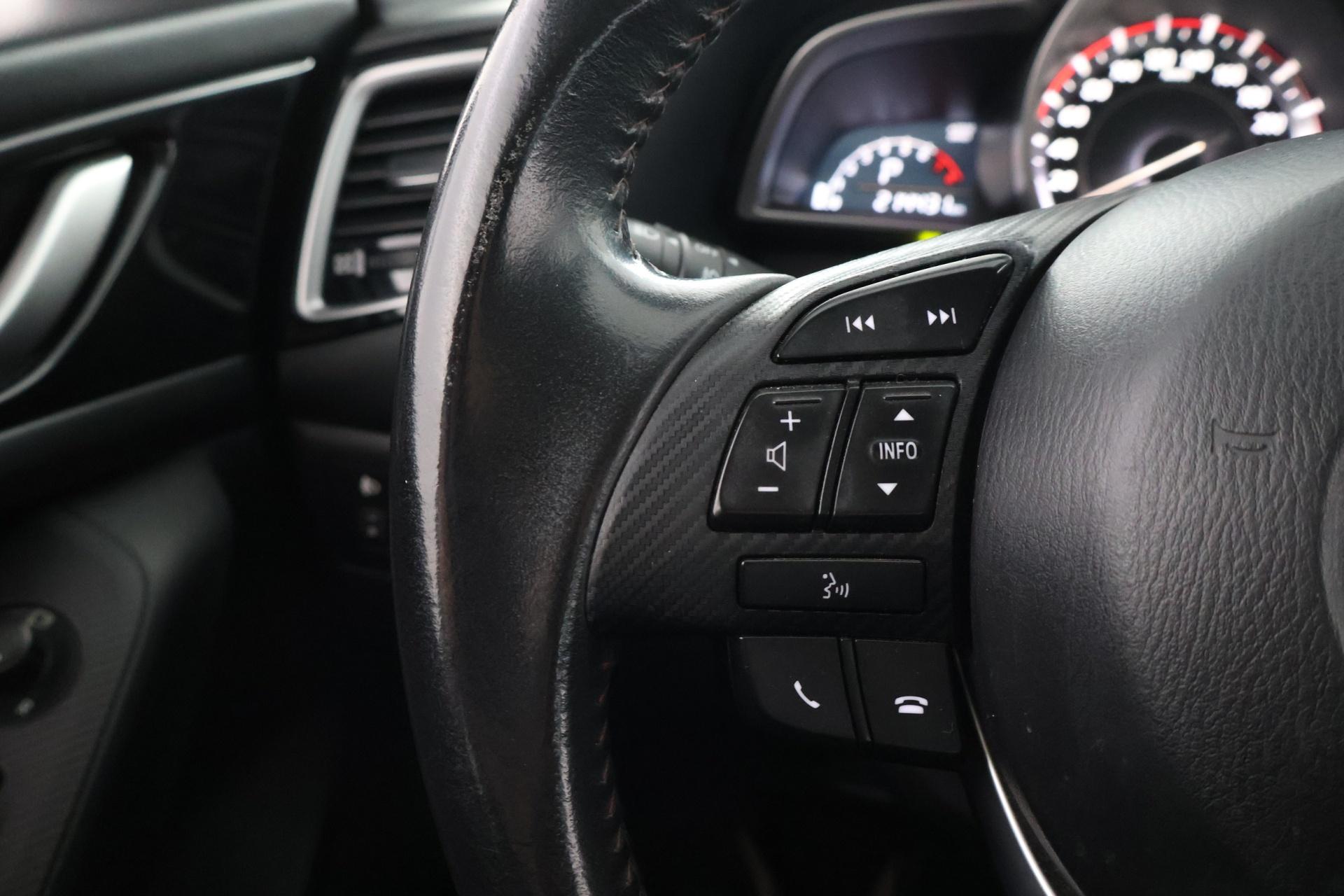 MAZDA 3 2014