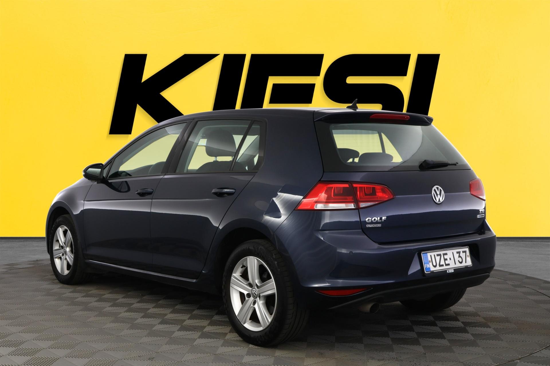 VOLKSWAGEN Golf 2016