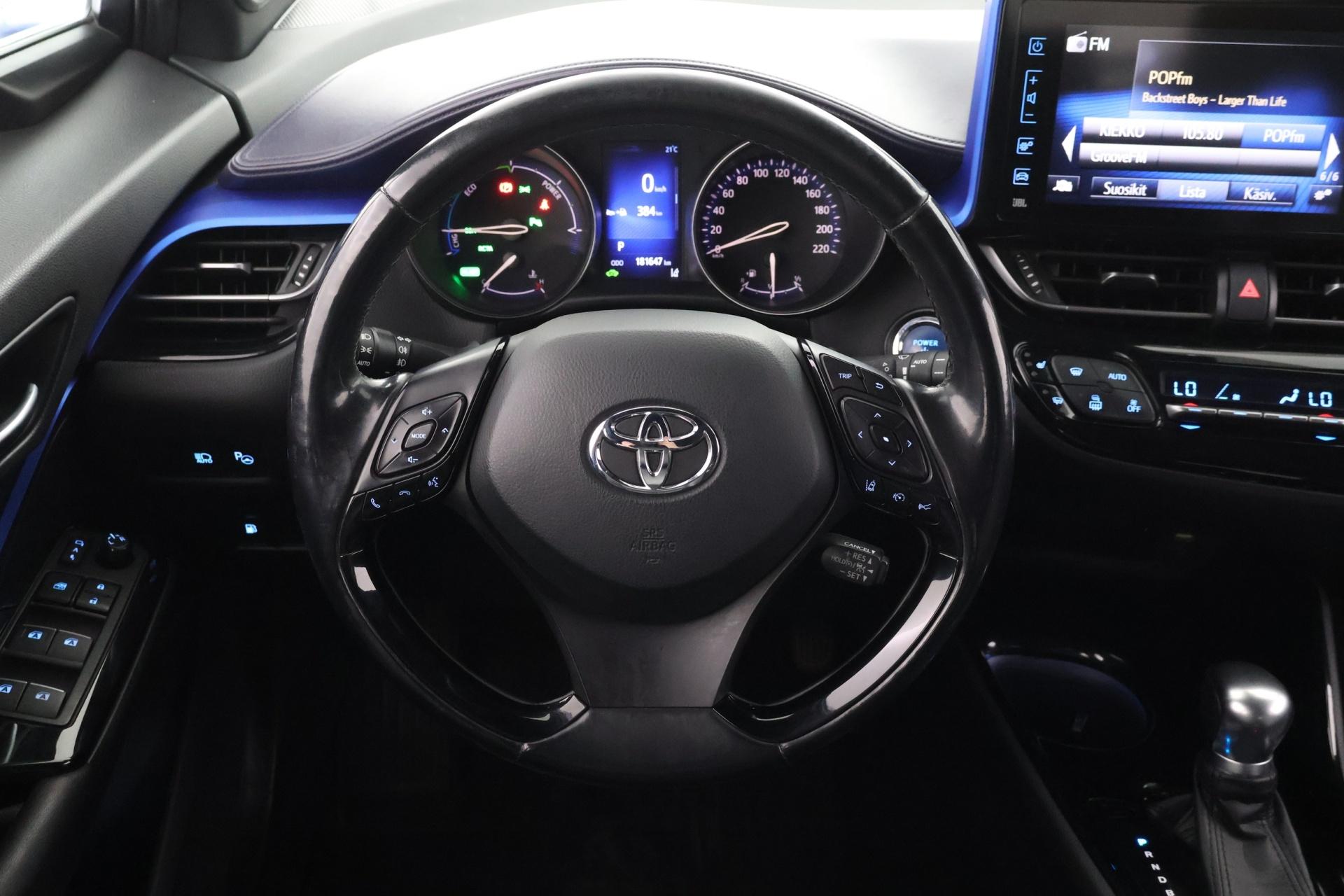 TOYOTA C-HR 2017