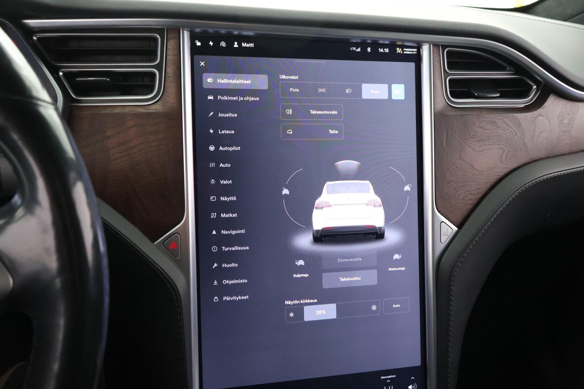 TESLA Model X 2017