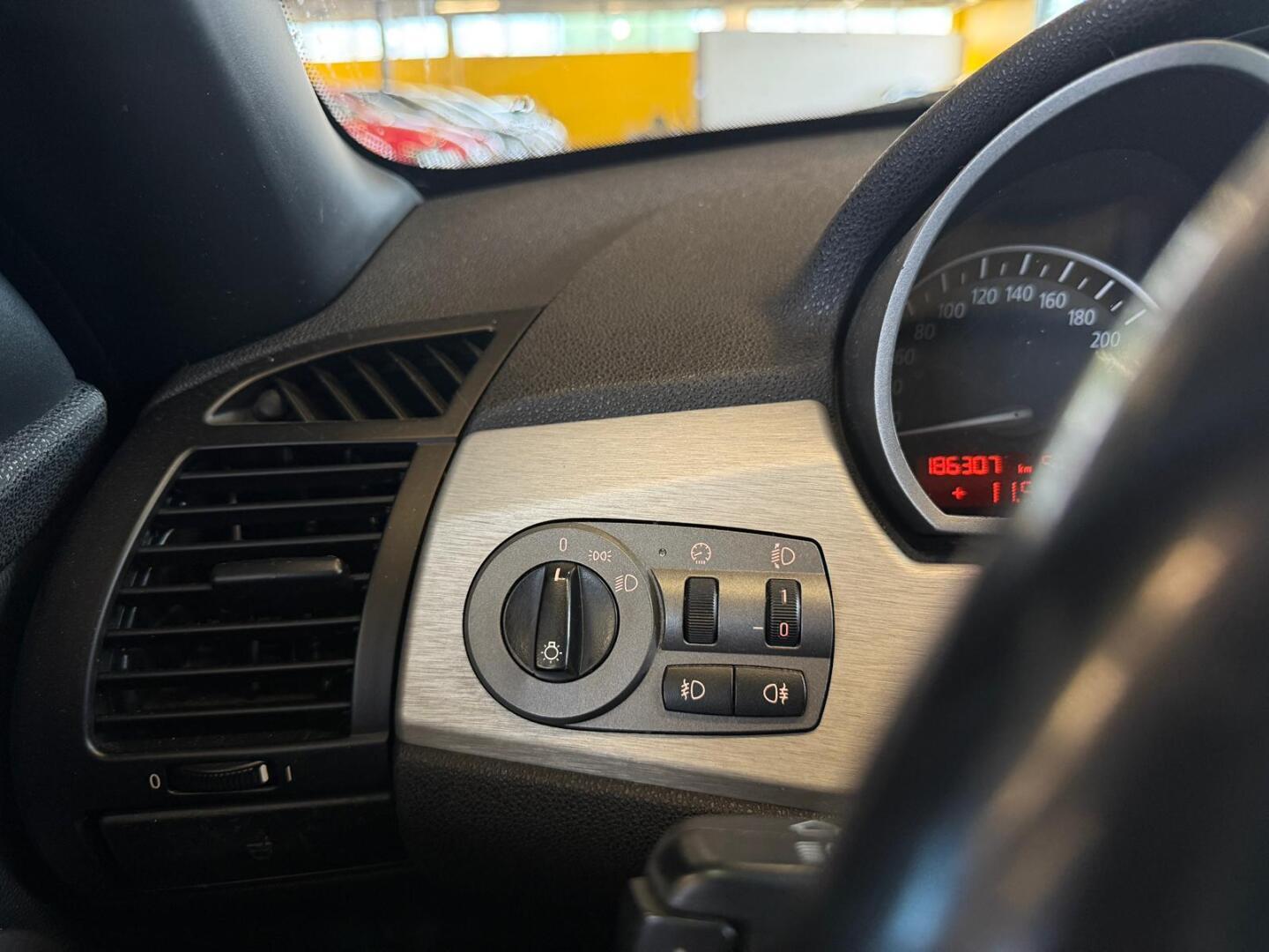 BMW Z4 2003