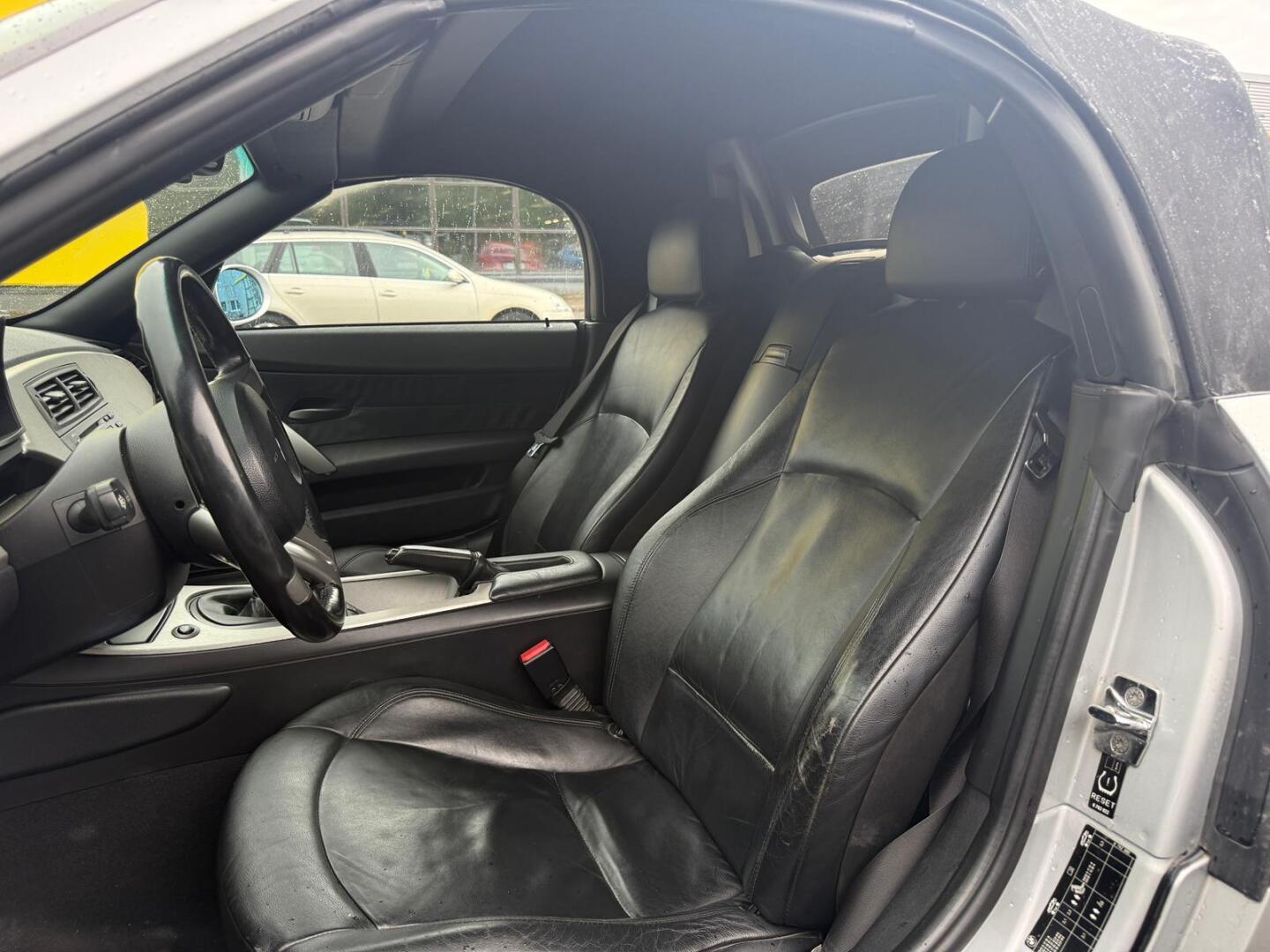 BMW Z4 2003